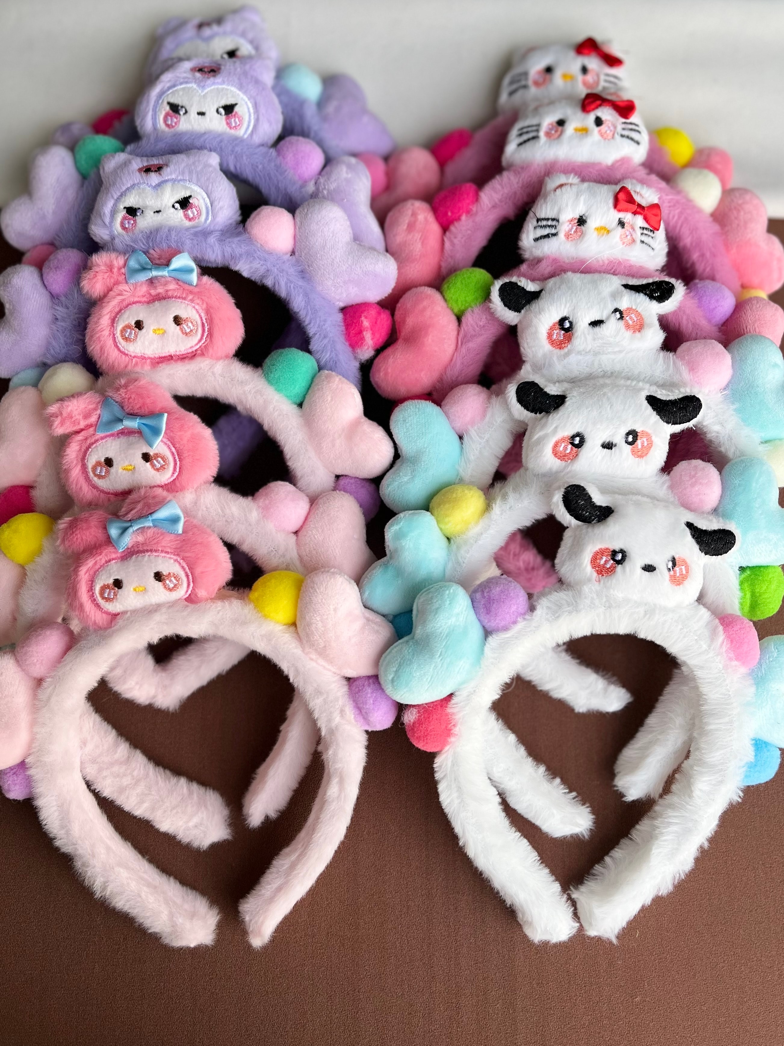 A7739 Tüylü Peluş Taç (12’li)