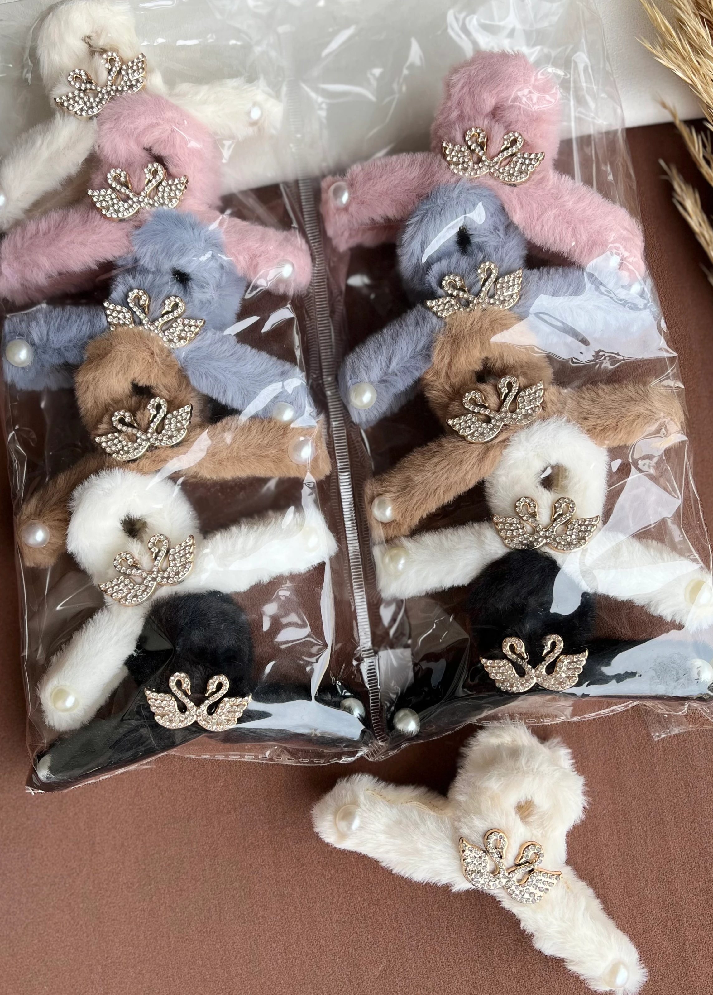 A4852 Figürlü Tüylü Mandal