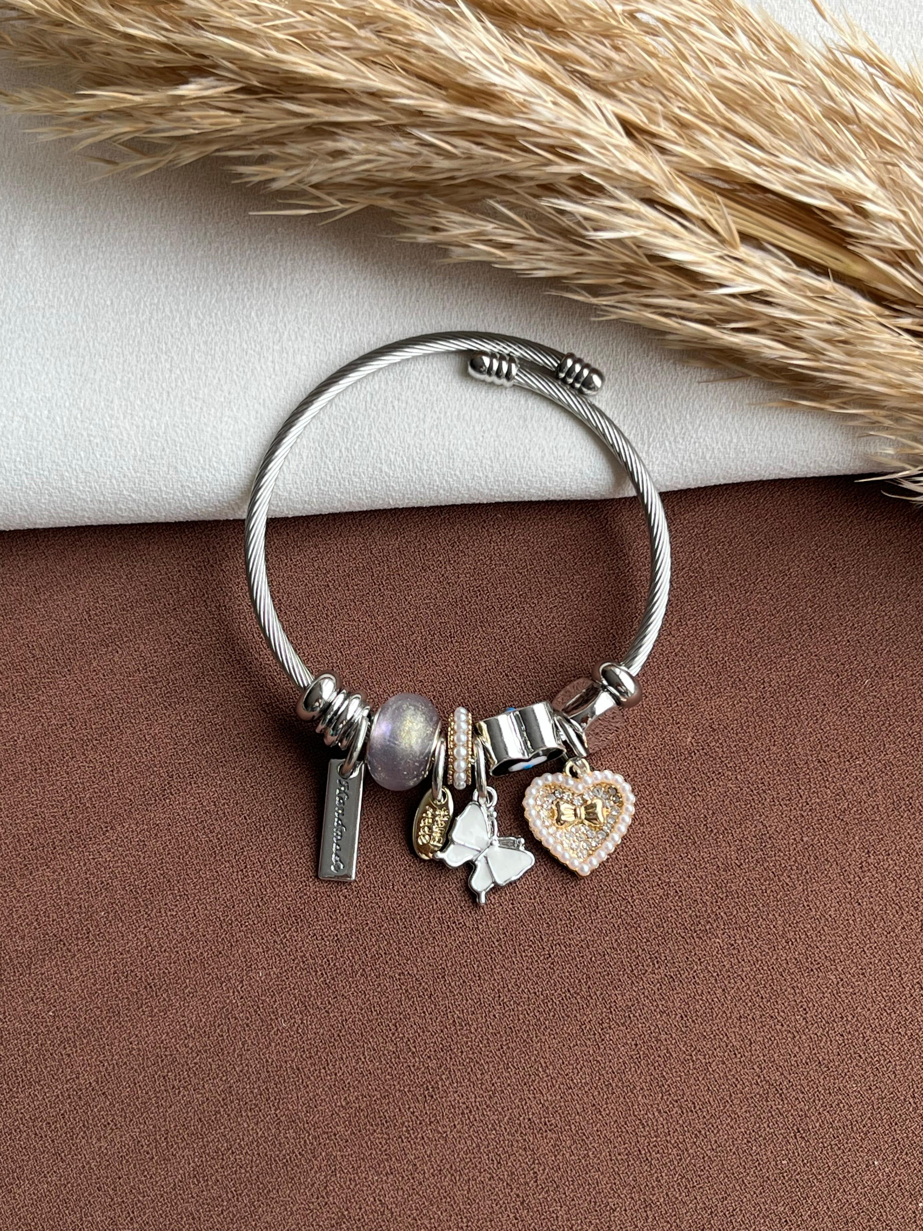 A5866 Pandora