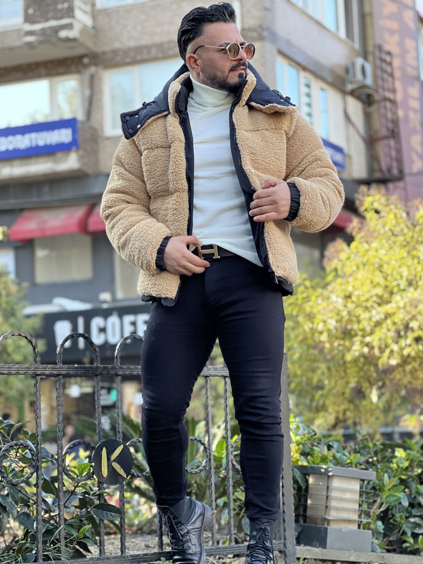 Çift Taraflı Çıkarılabilir Kapşon Kuzu Peluş Ultra Dolum Şişme Mont