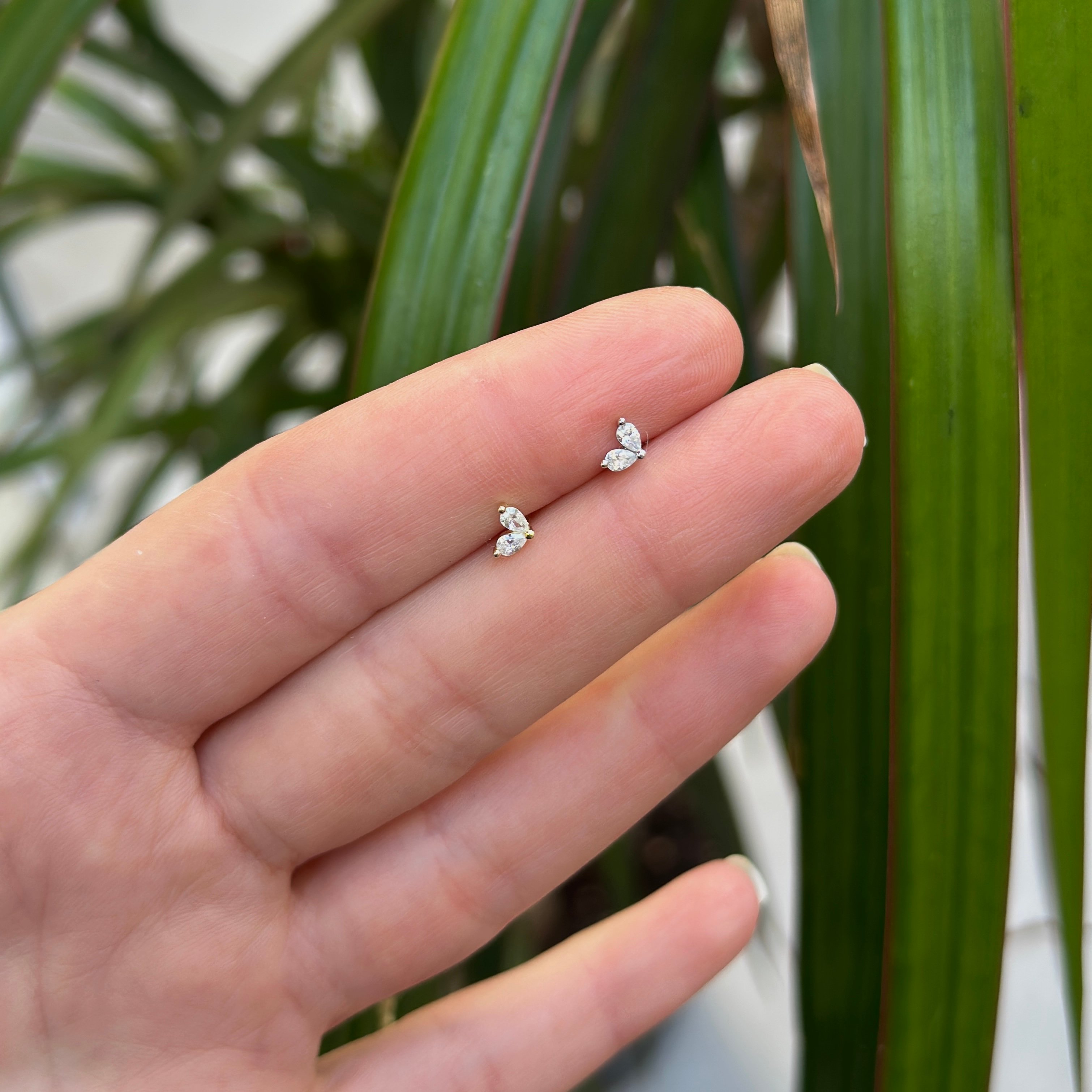 Double Stone Piercing