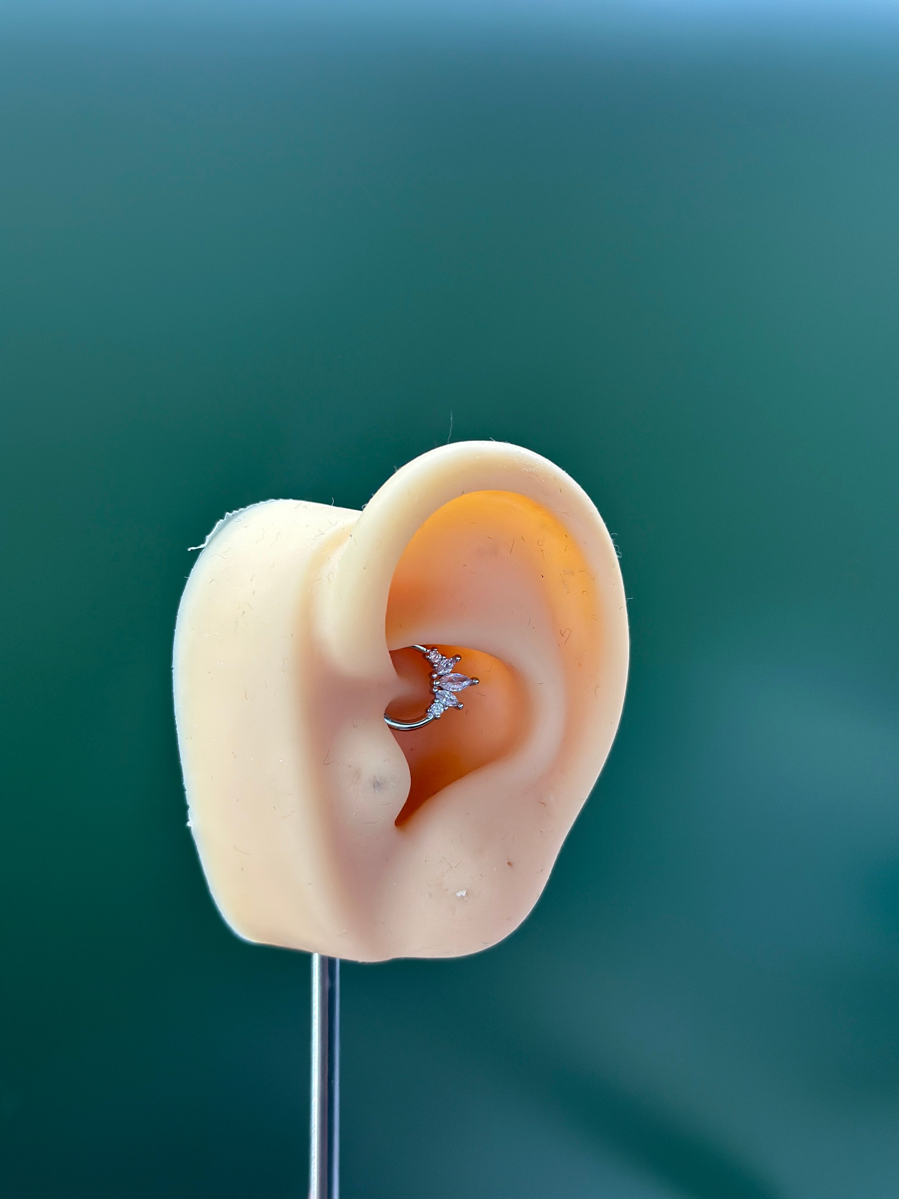 Halka Daith Piercing 
