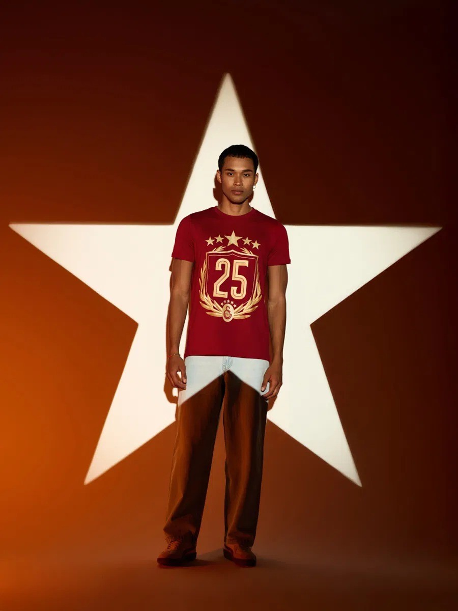 Galatasaray 25 Şampiyonluk T-Shirt E251351