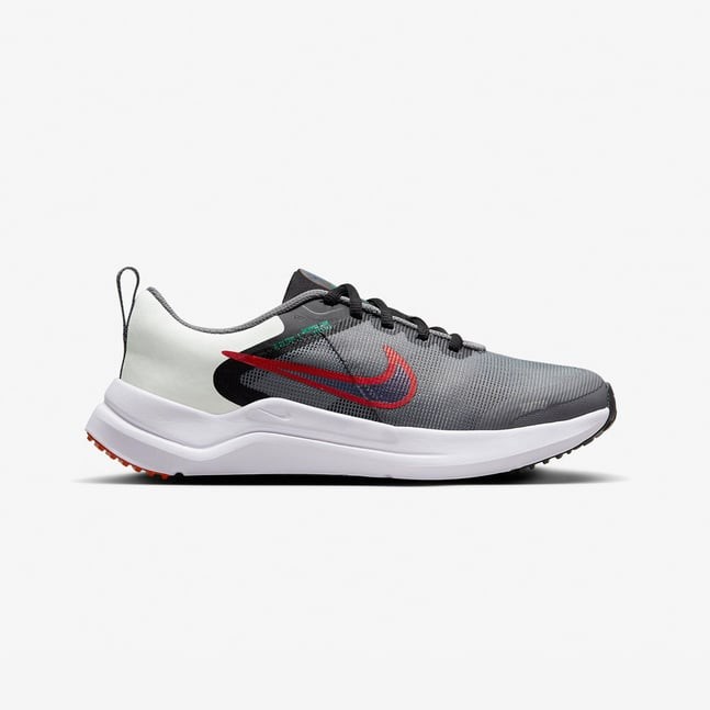 nike DOWNSHIFTER12 gs DM4194 - gri-kırmızı-beyaz