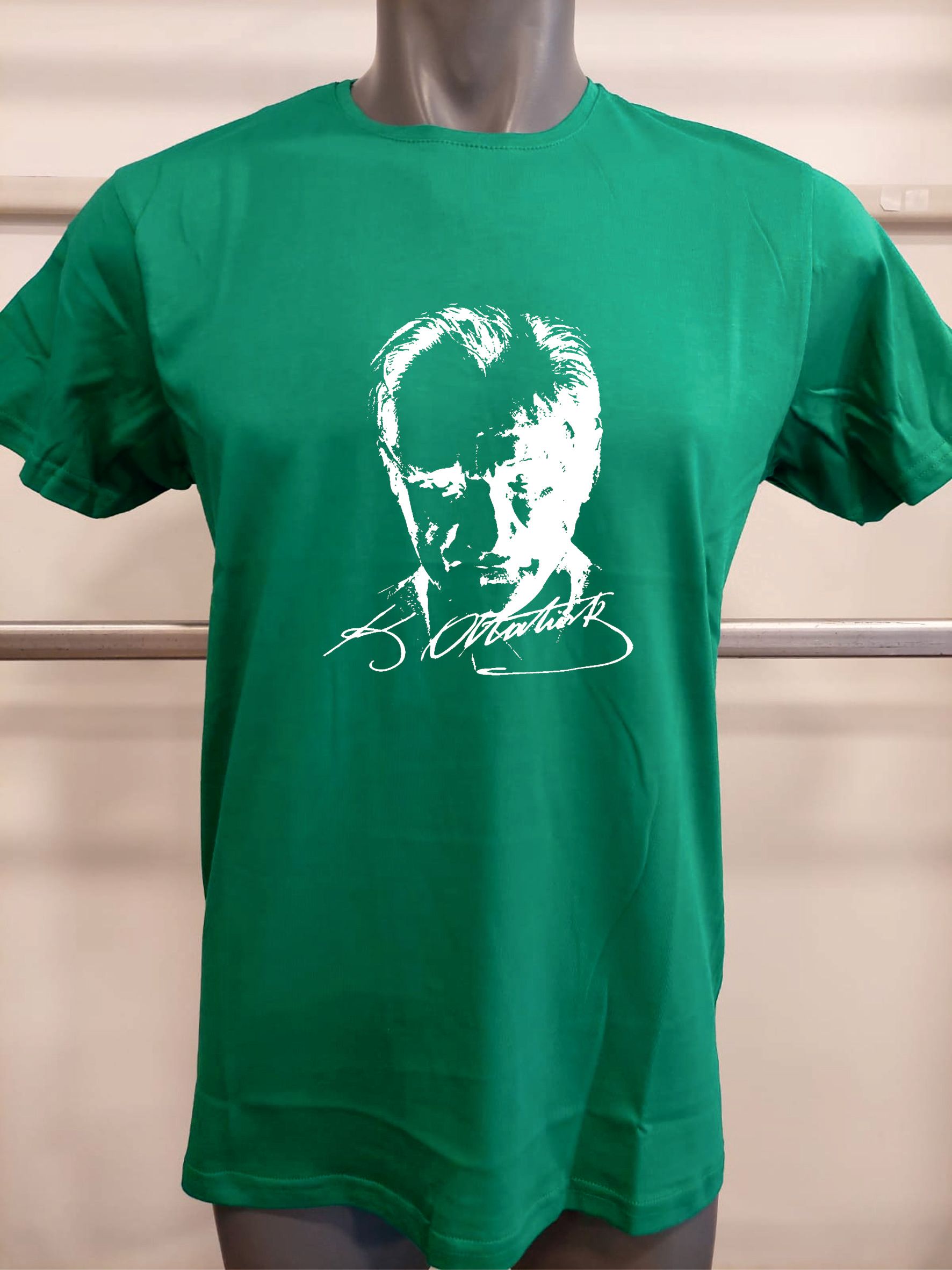 BASKILI T-SHIRT-Atatürk - Yeşil