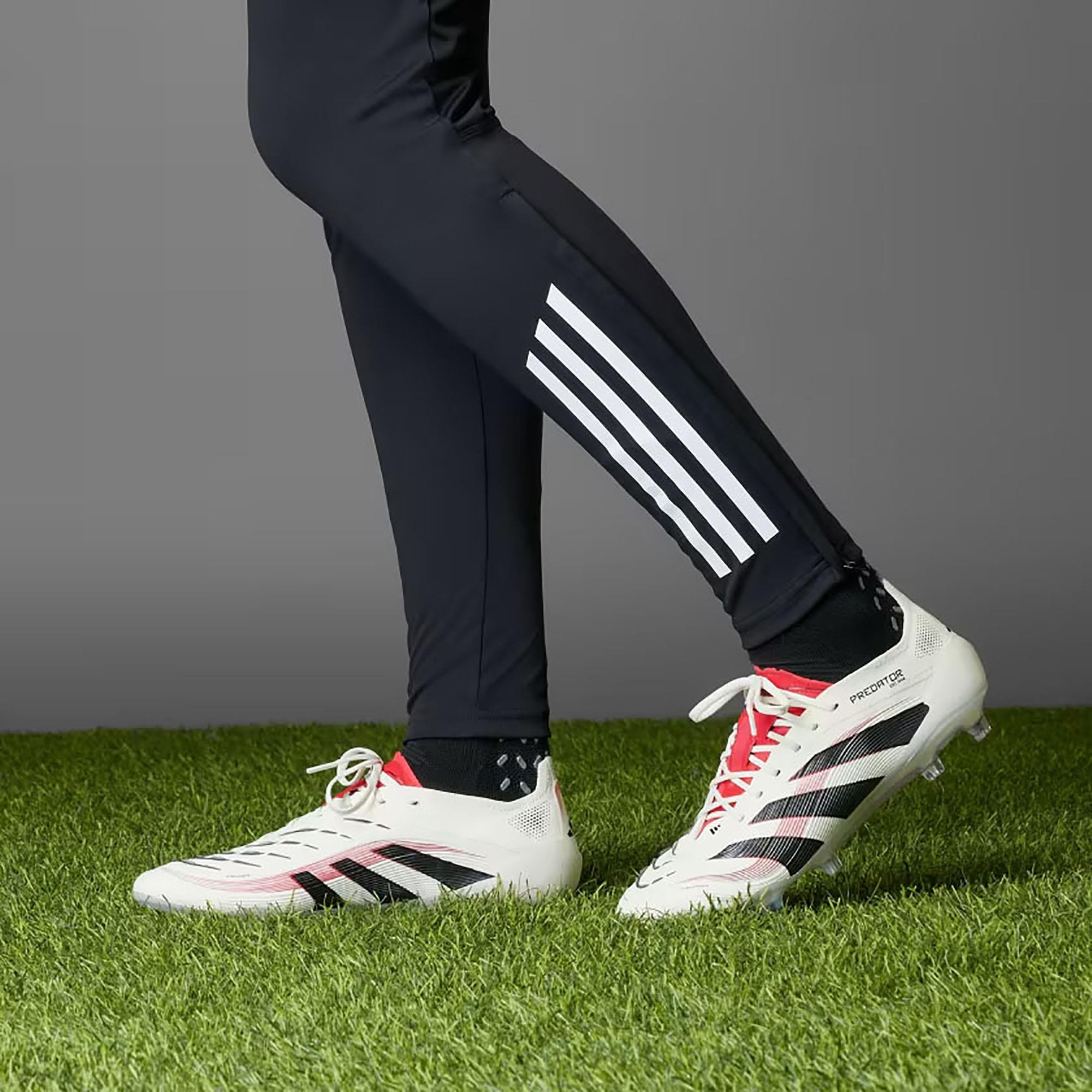 ADİDAS FUTBOL KRAMPON PREDATOR ELİTE FG ID3880