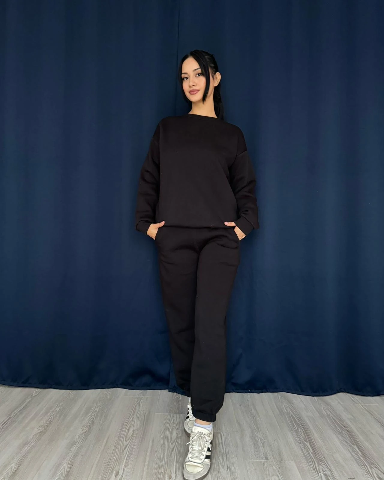 ÜÇ İPLİK ŞARDONLU EŞOFMAN TAKIMI