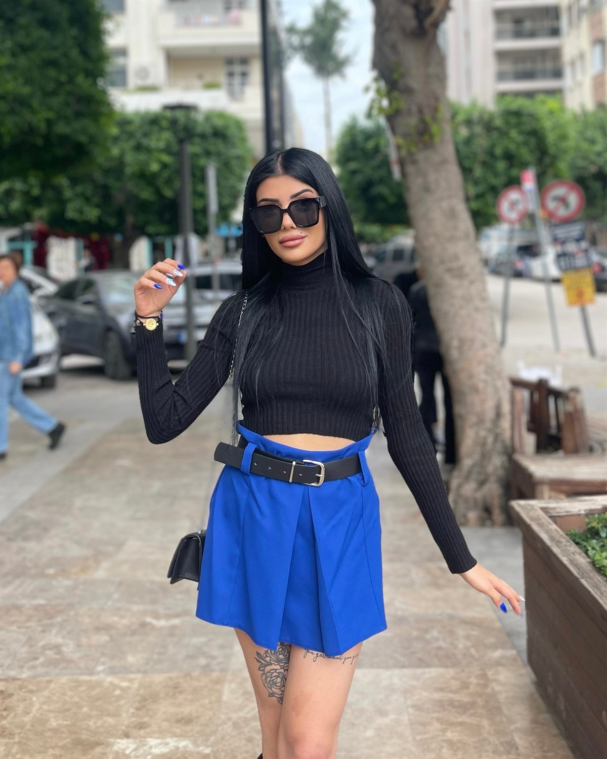 Saks Mavisi Kemerli Etek
