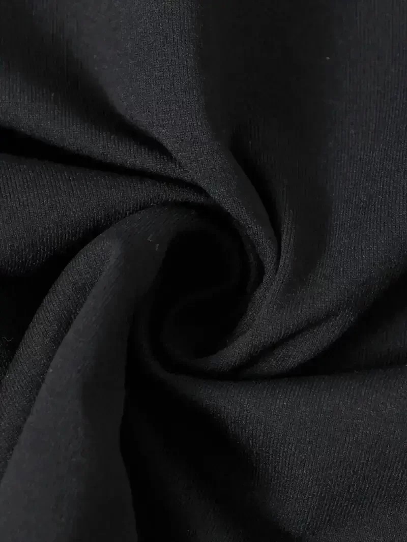 Ördek Baskılı ve Yuvarlak Yakalı Kadın Günlük Büyük Boy Siyah Tişört