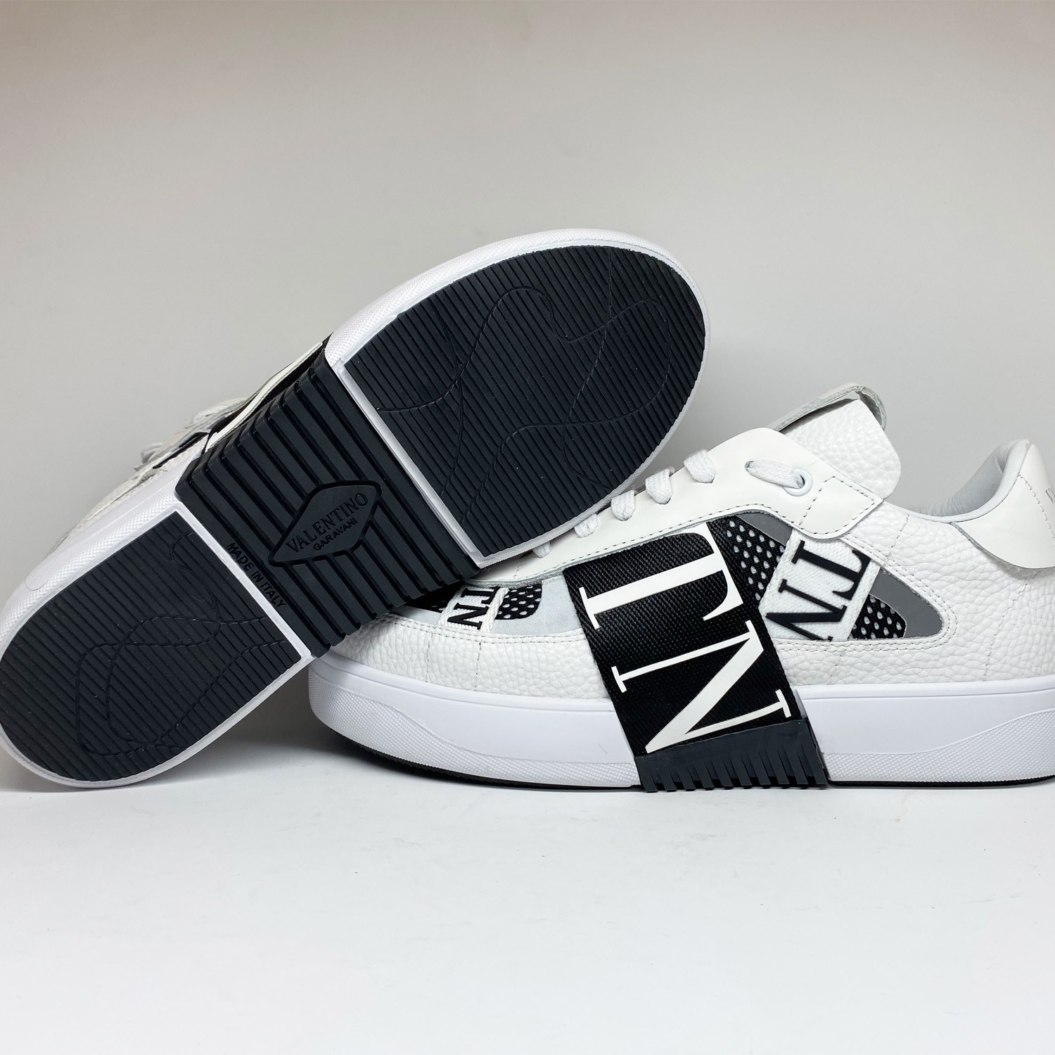 Beyaz Siyah Deri Erkek Sneaker