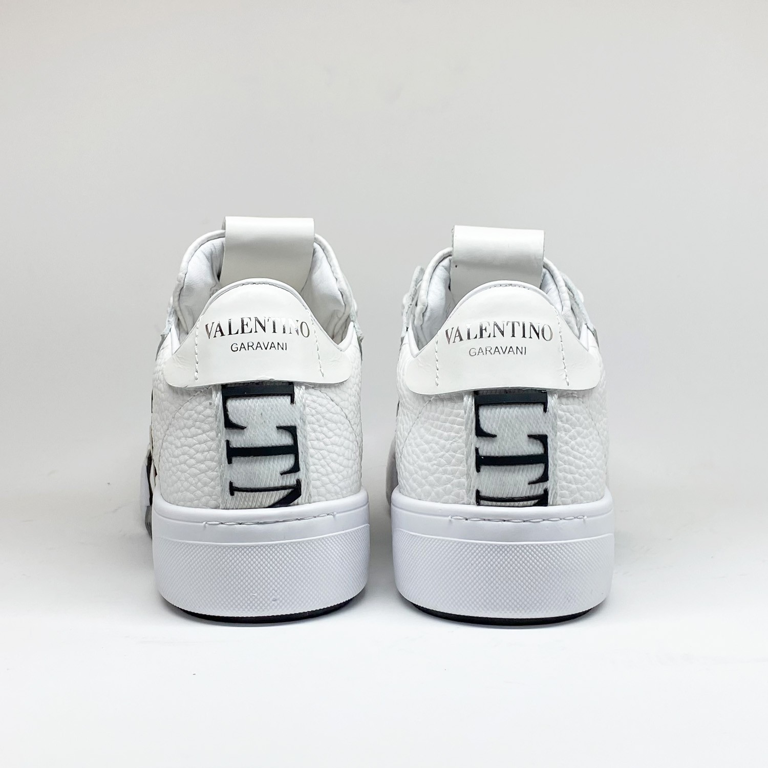 Şerit Detaylı Beyaz Sneaker