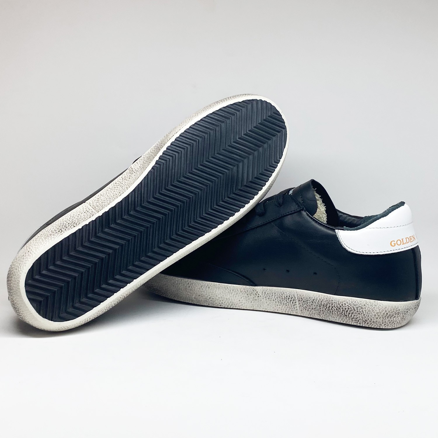 Siyah Deri Beyaz Yıldız Detaylı Erkek Sneaker