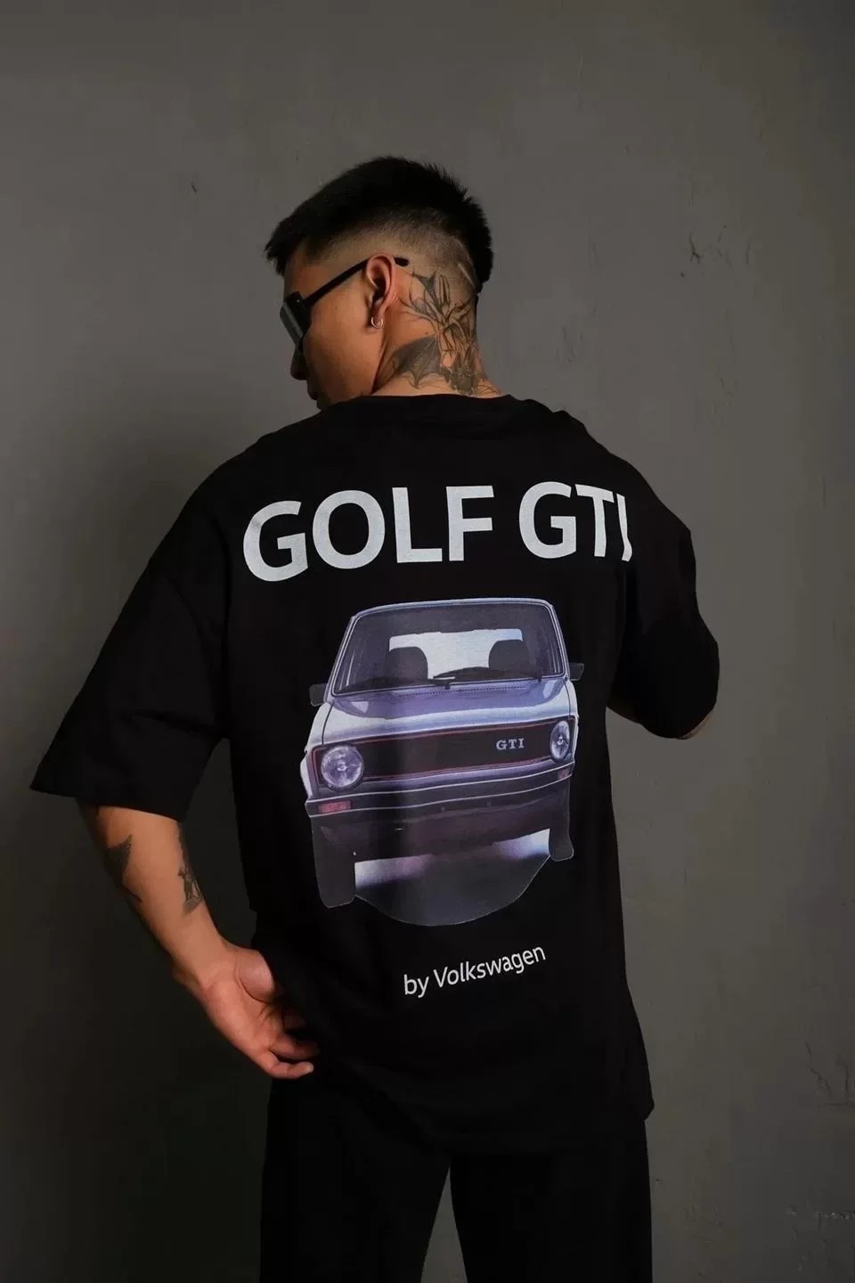 Erkek Sırt Golf Baskılı Oversize Tişört