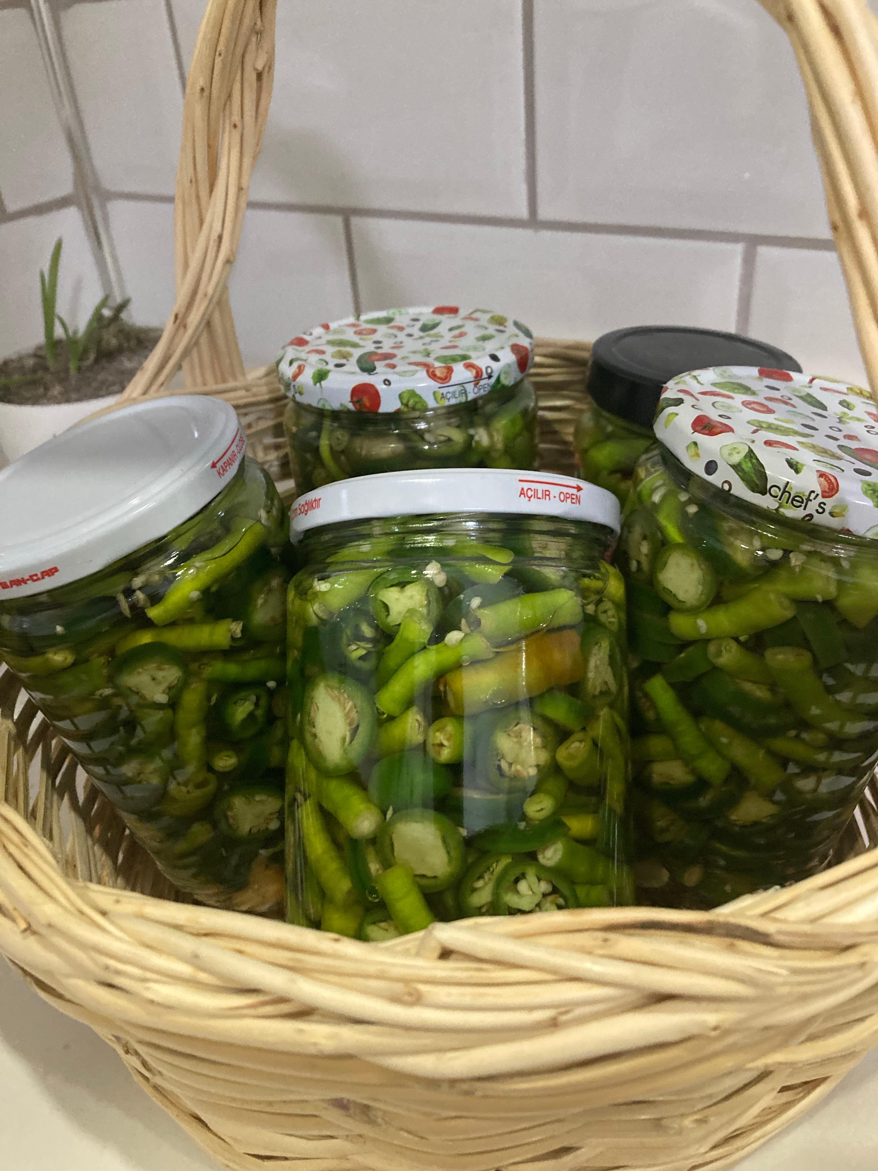 1 Kg Acı Biber Turşusu