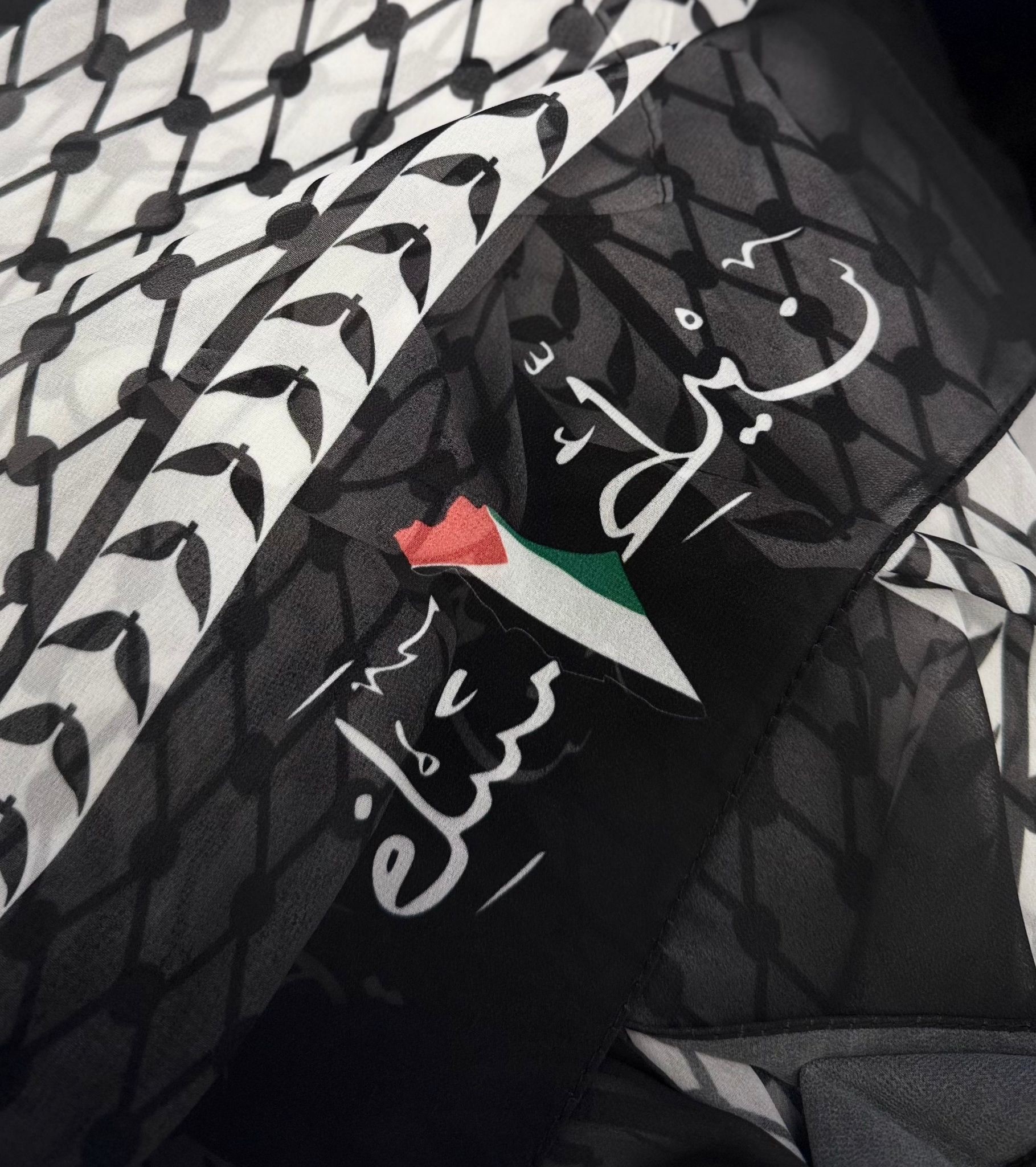 Keffiyeh İnce Şal/ Fular şeklinde