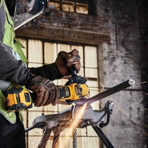 Dewalt DCG409T1 18V 125 mm Akülü Taşlama Makinesi