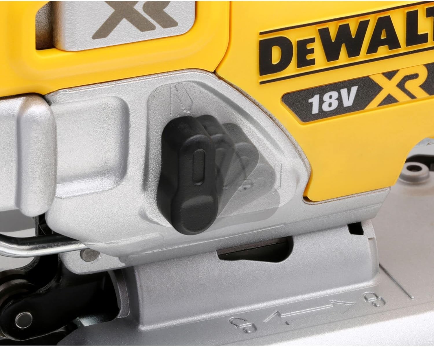 Dewalt DCS334NT Aküsüz Şarjlı Dekupaj Testere