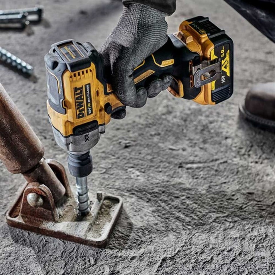 Dewalt DCF891P2T 18V 5.0AH Li-Ion Kömürsüz Çift Akülü Somun Sıkma