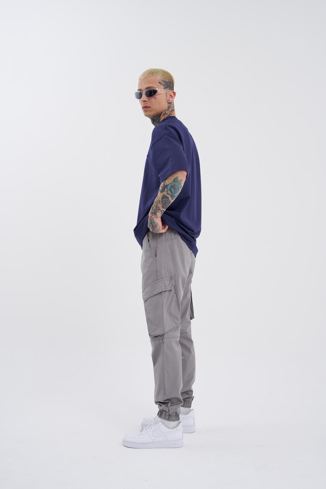 Relaxed Fit Cargo Jogger - Light Gray