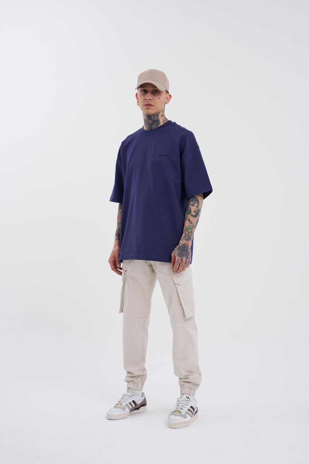 Relaxed Fit Cargo Jogger - Ecru