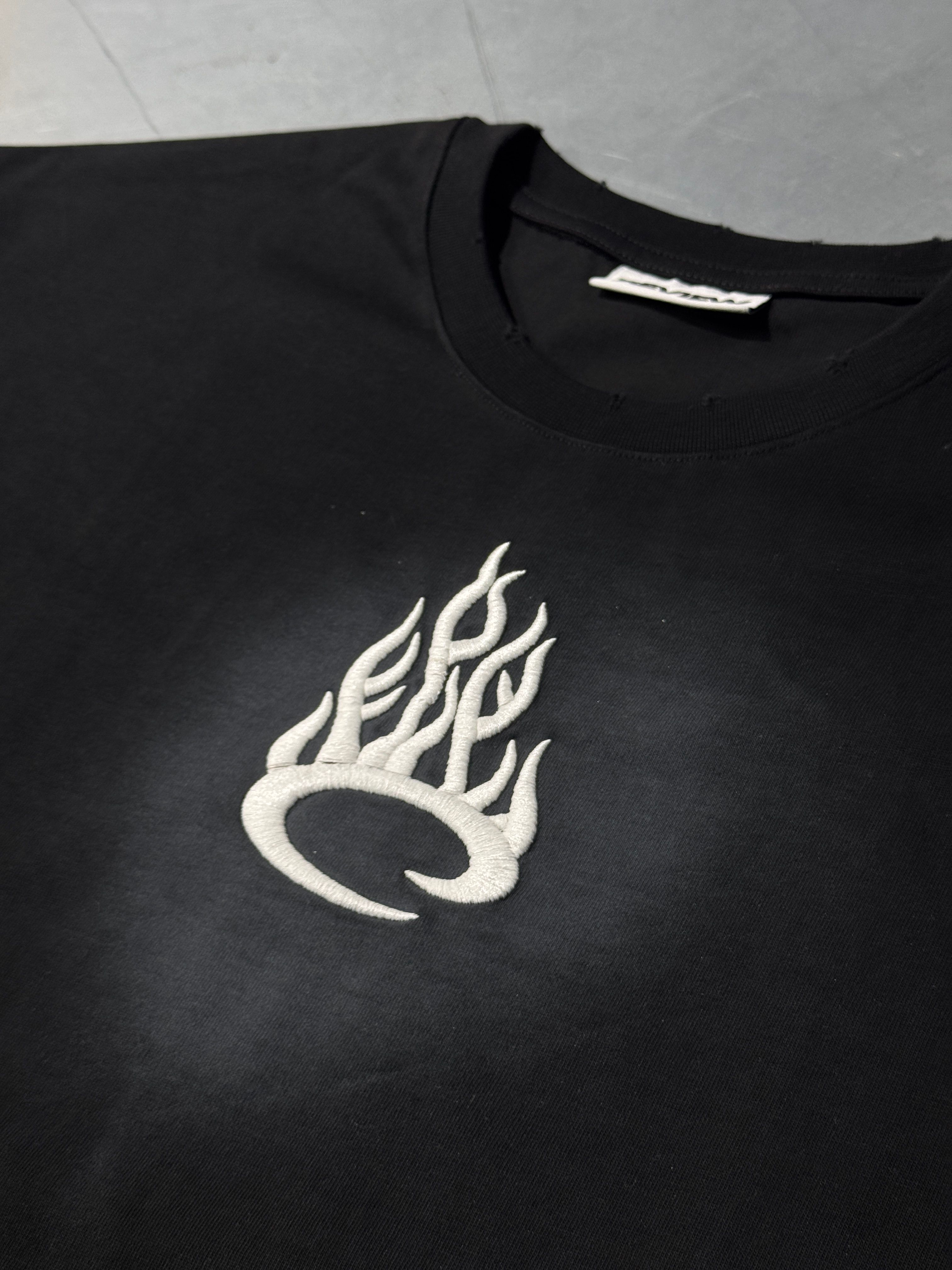 Minimal Flame Nakış Detaylı Oversize T-Shirt