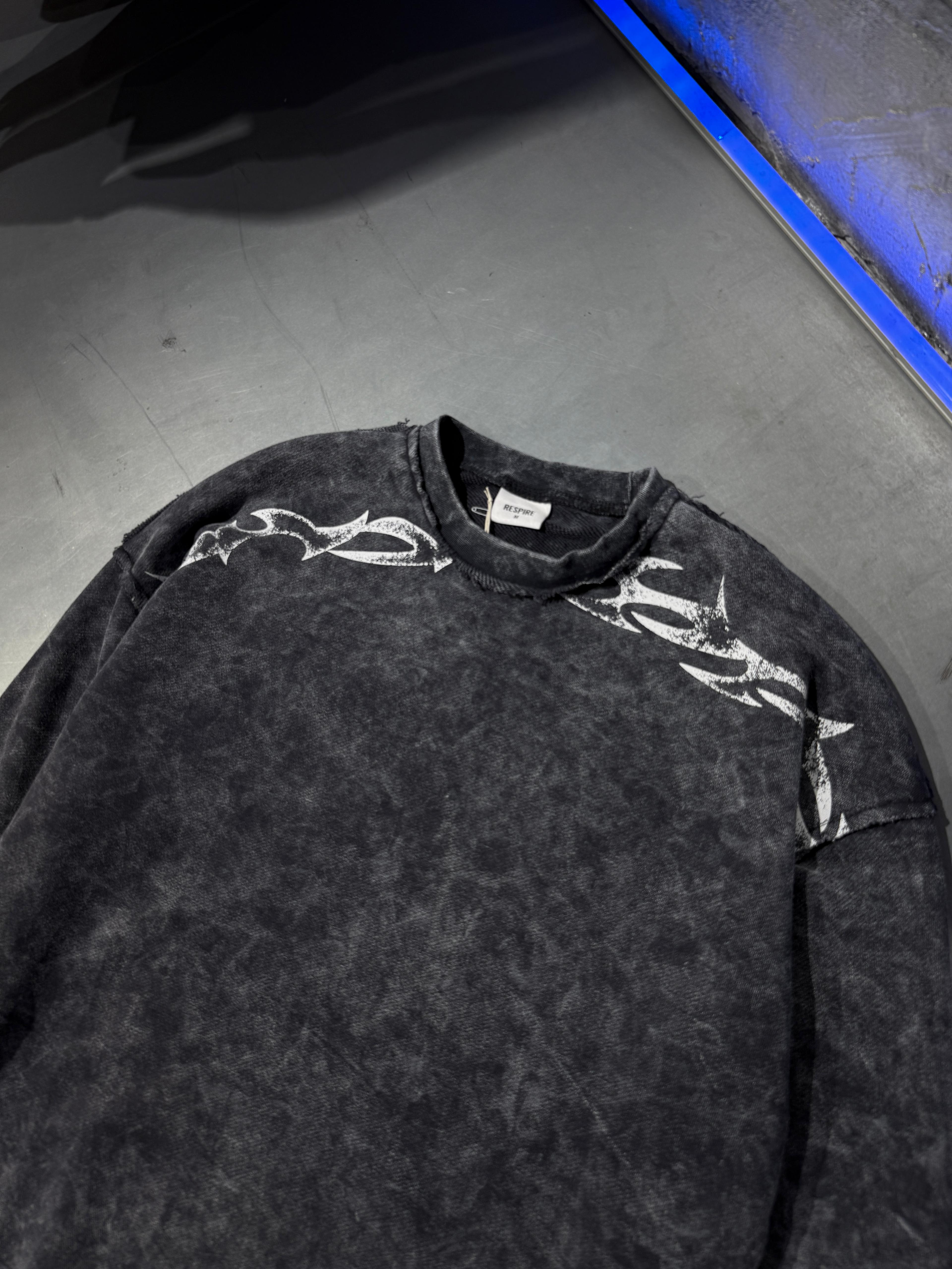 Acid Wash Oversize Barbed Sweatshirt 