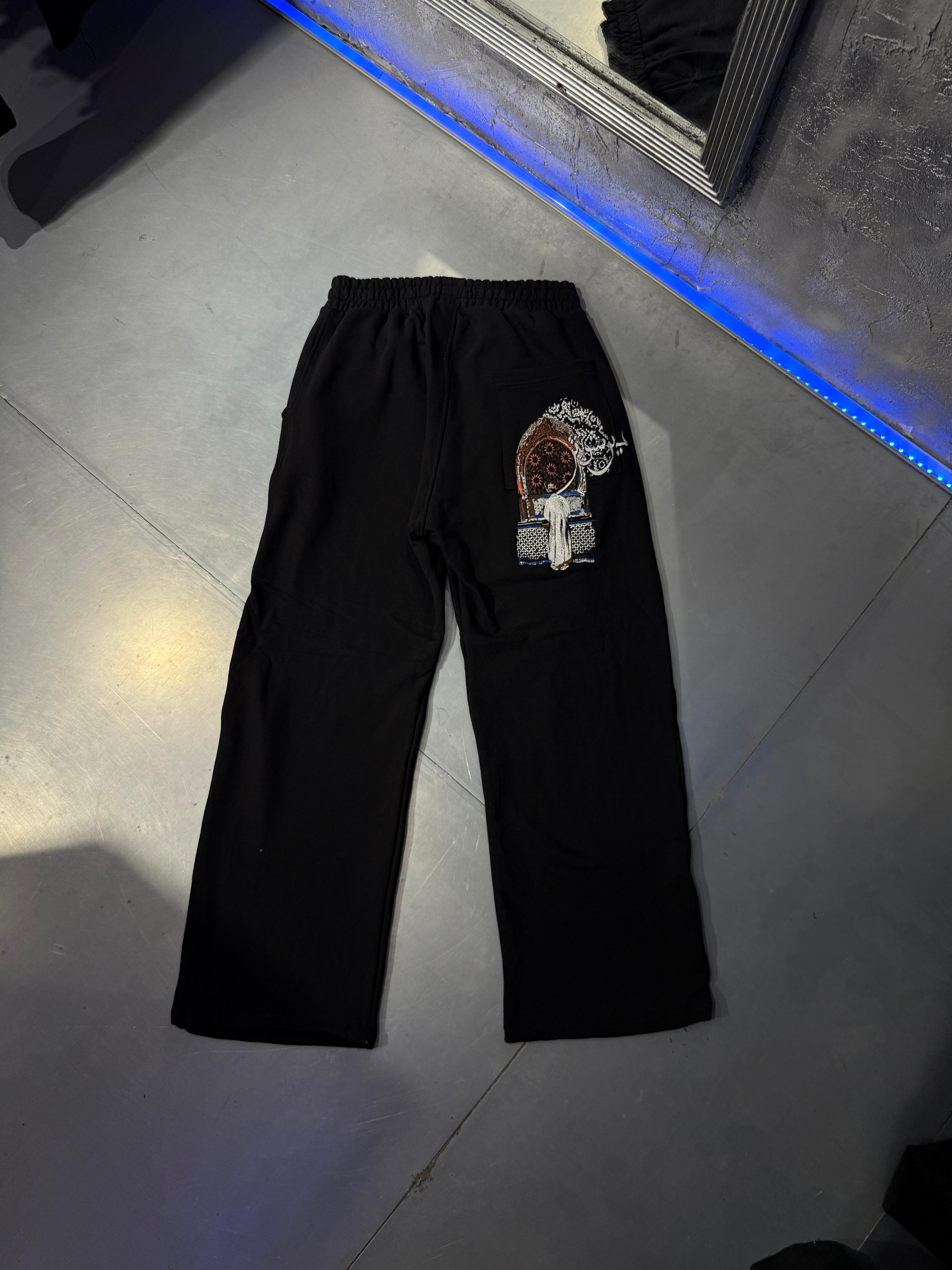Baggy Eşofman Arabic Nakış Arka cep Detaylı