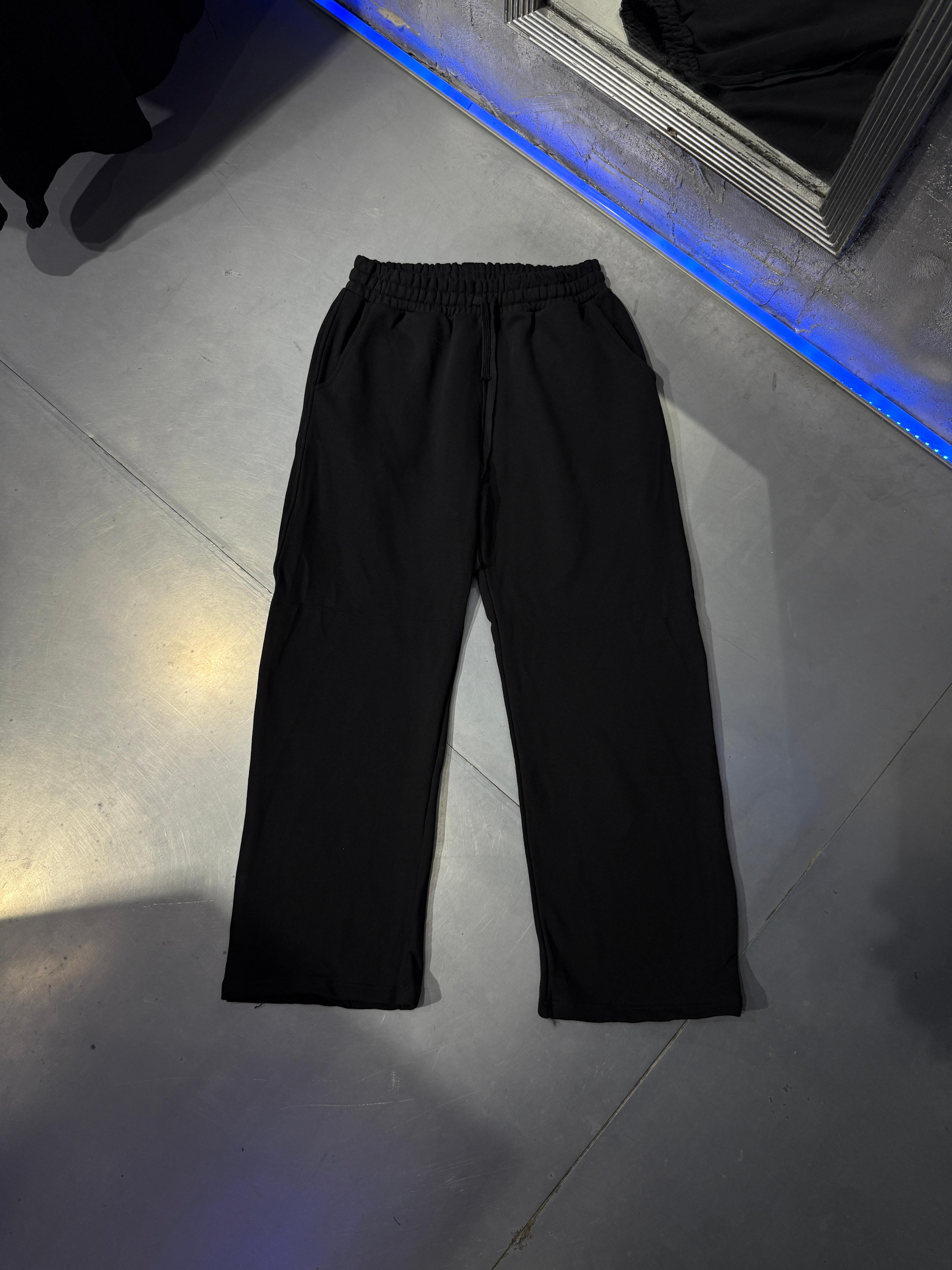 Baggy Eşofman Arabic Nakış Arka cep Detaylı