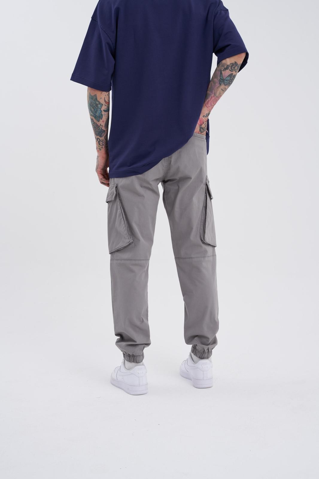 Relaxed Fit Cargo Jogger - Light Gray