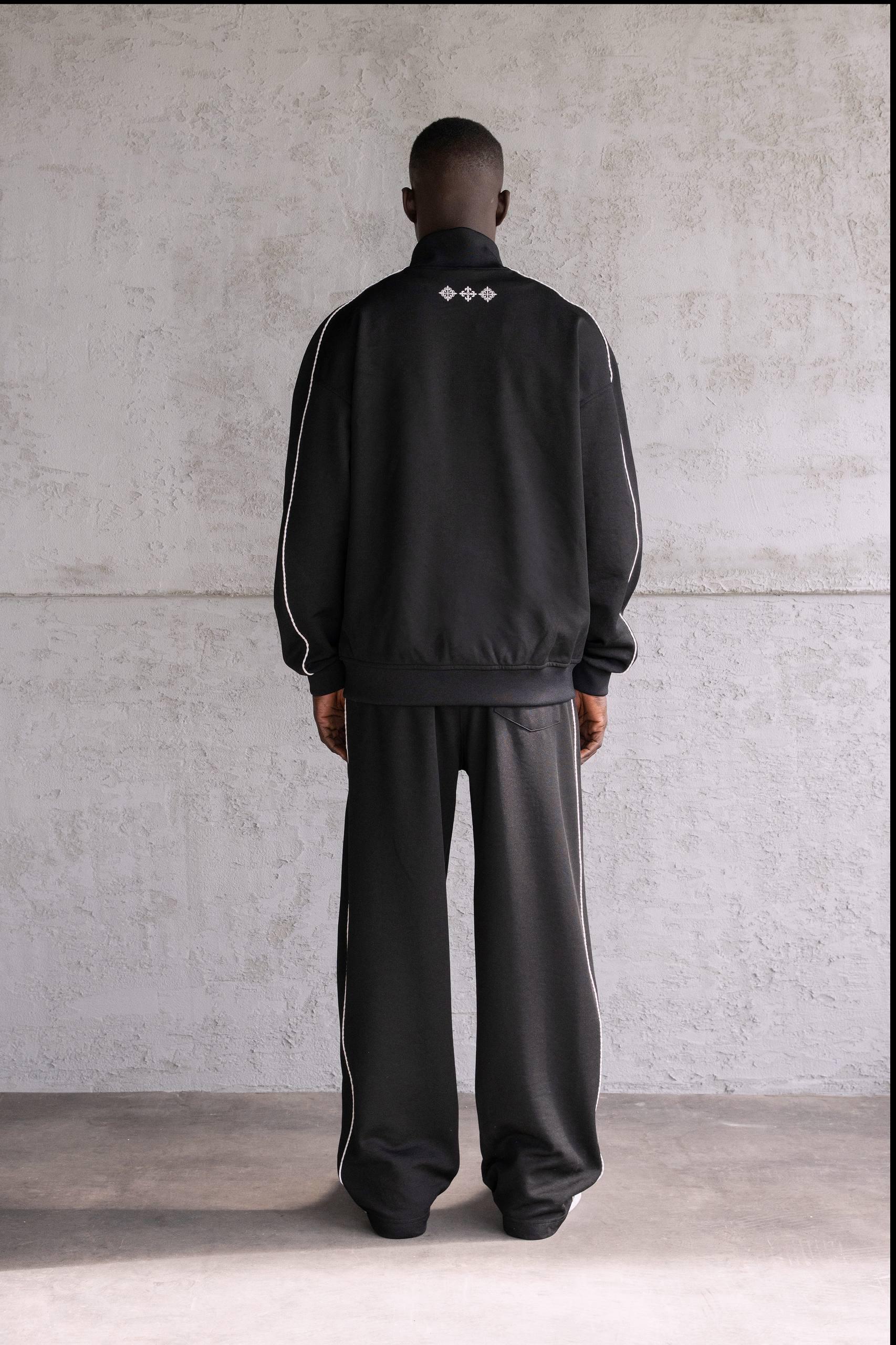 Şerit Detaylı Track Suit Takım