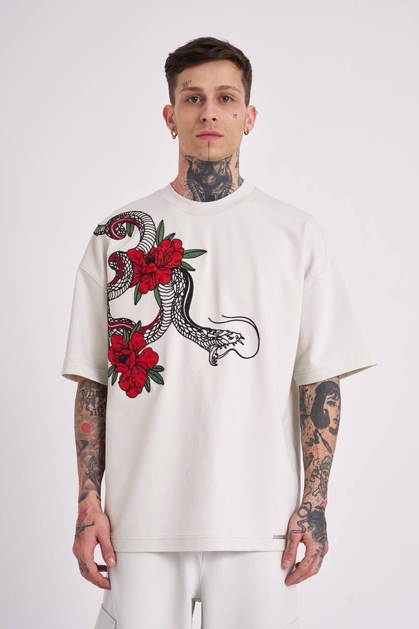 Snaking Roses Oversize T-Shirt - Space Grey