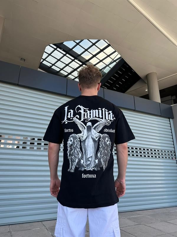 La Familia Oversize T-Shirt