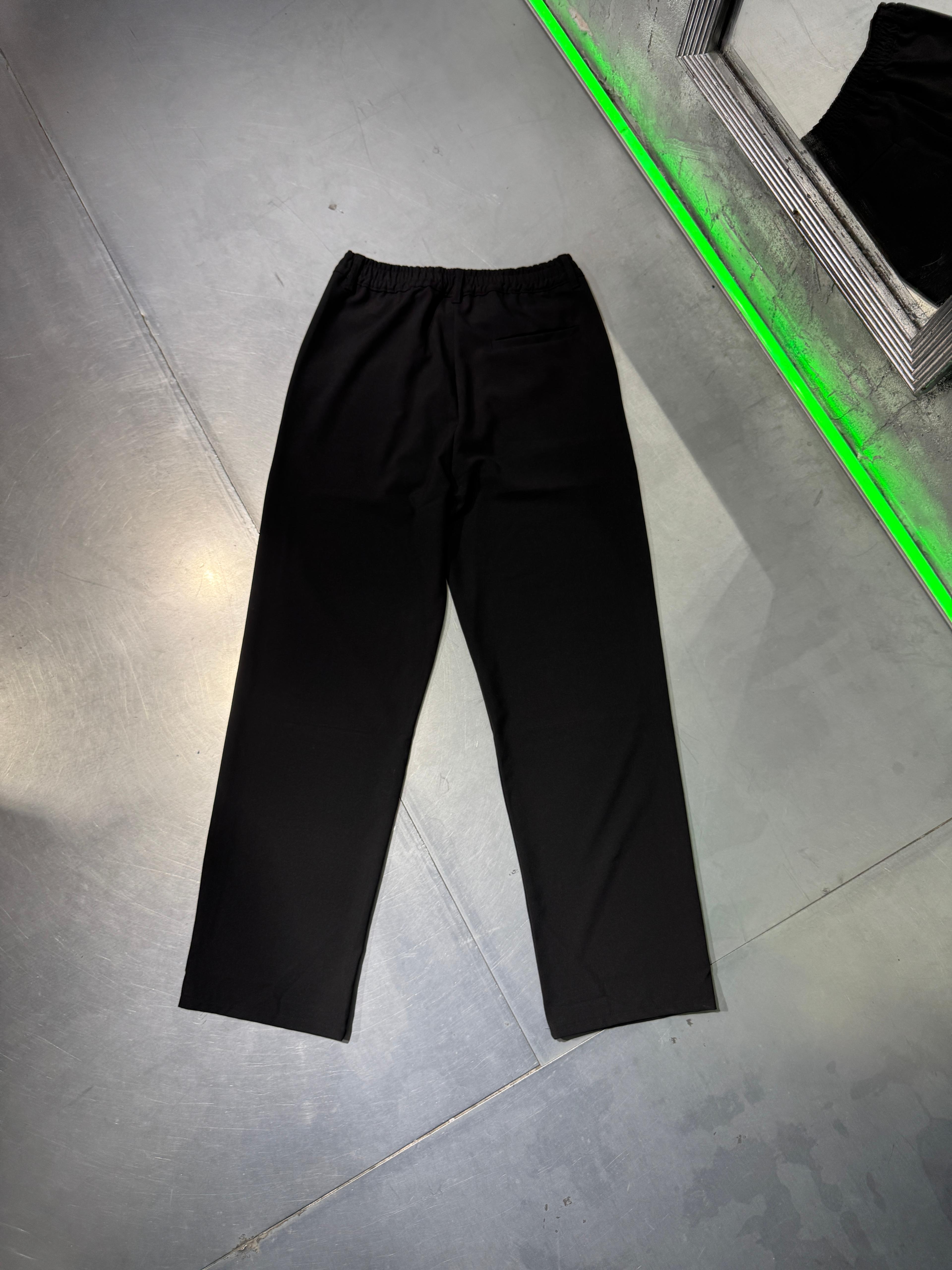 Basic Loose Fit Kumaş Pantolon - Siyah