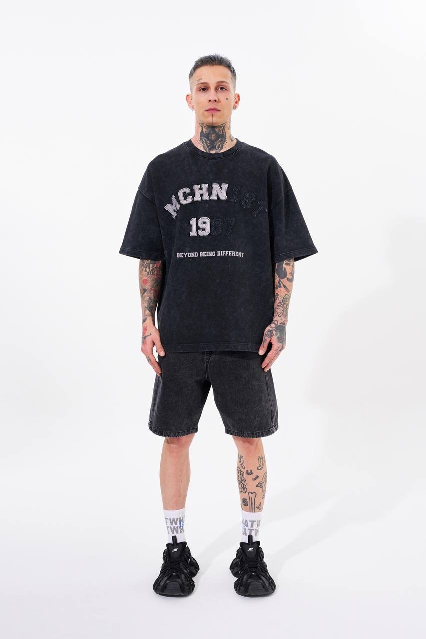 Acid Wash Embroidered 1987 Oversize T-Shirt