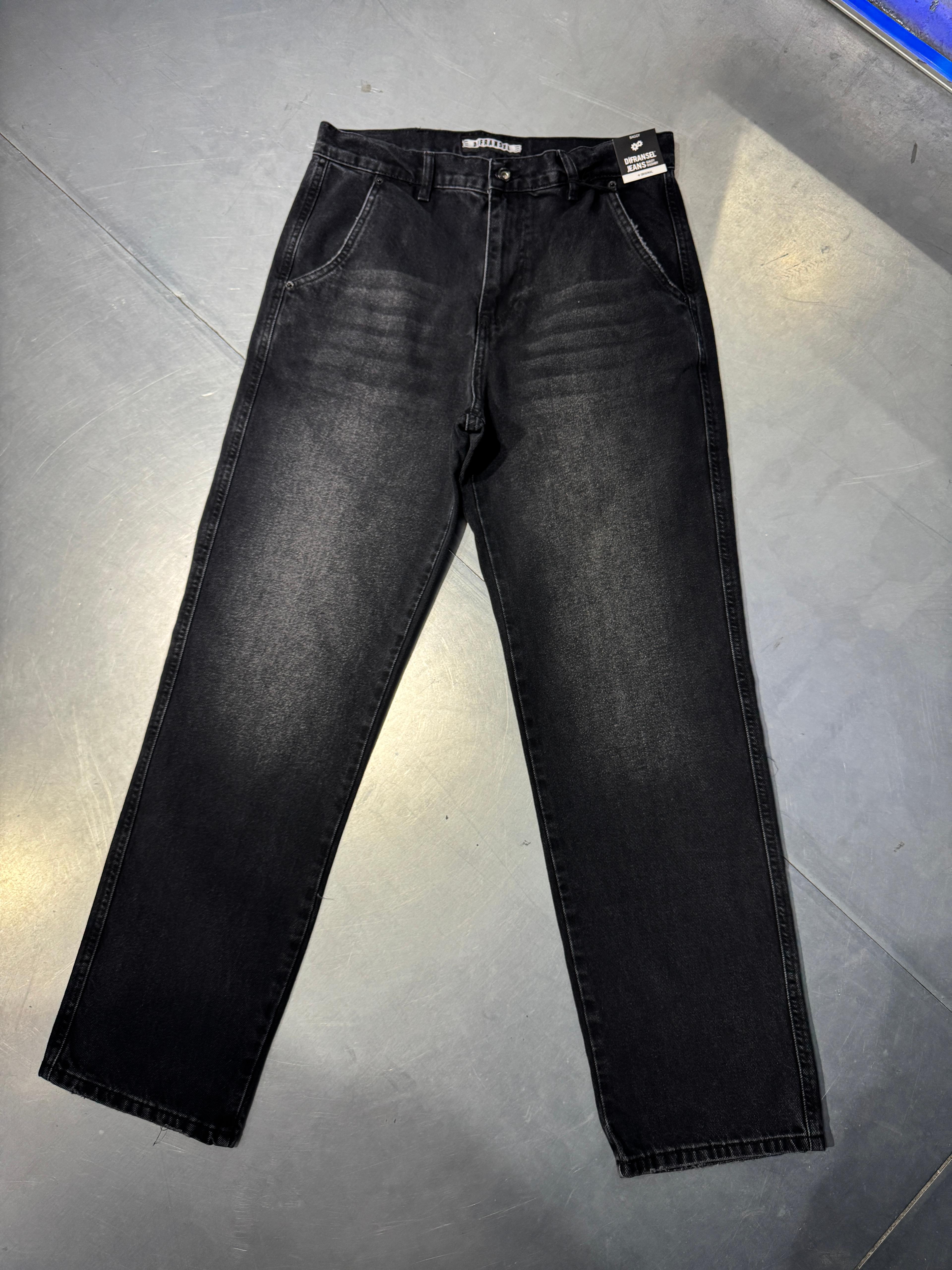 Loose Fit Paul Efectli Jean