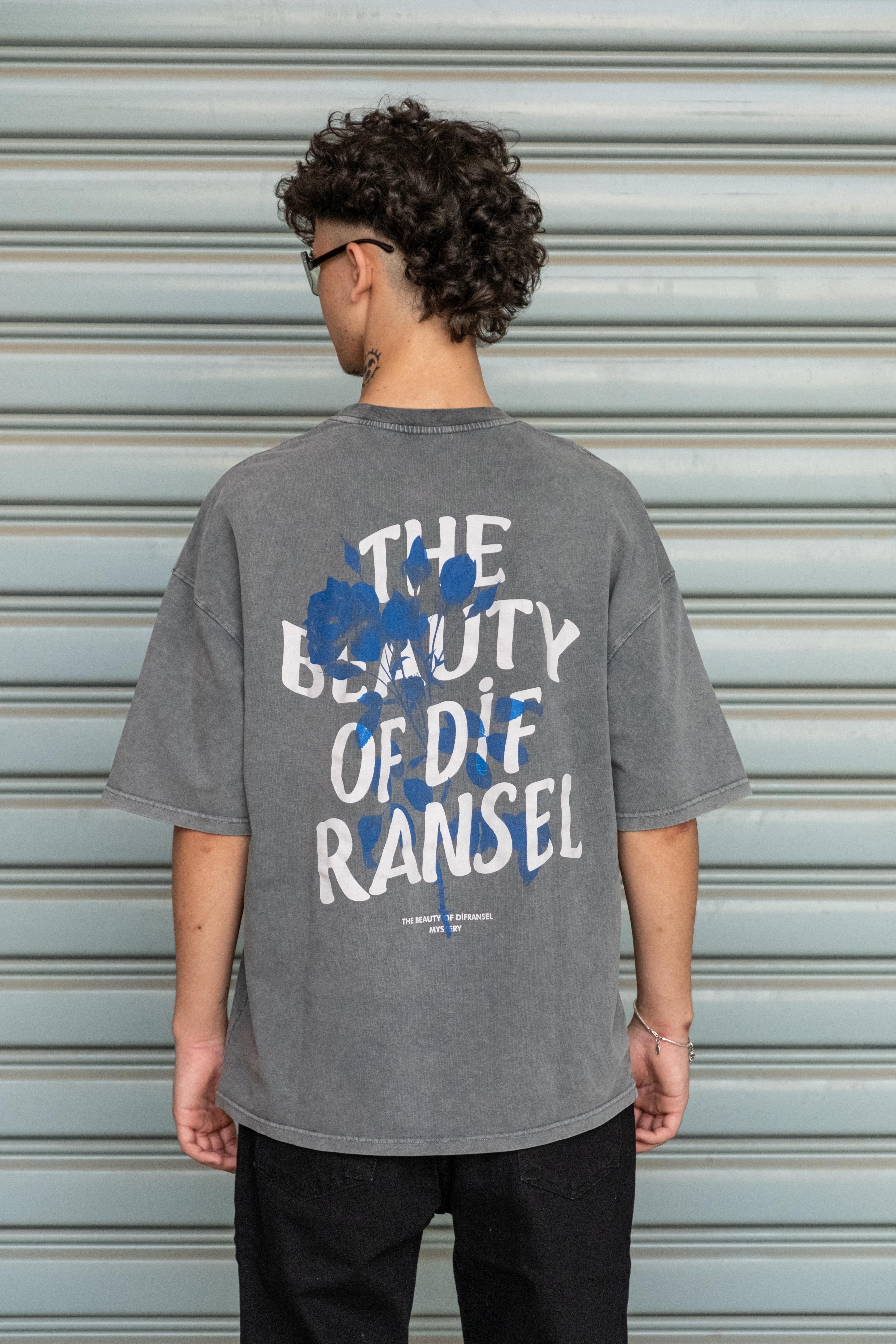 The Beauty of Difransiyel Oversize T-Shirt