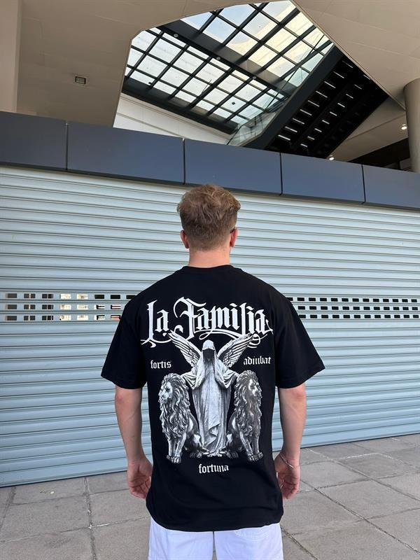 La Familia Oversize T-Shirt