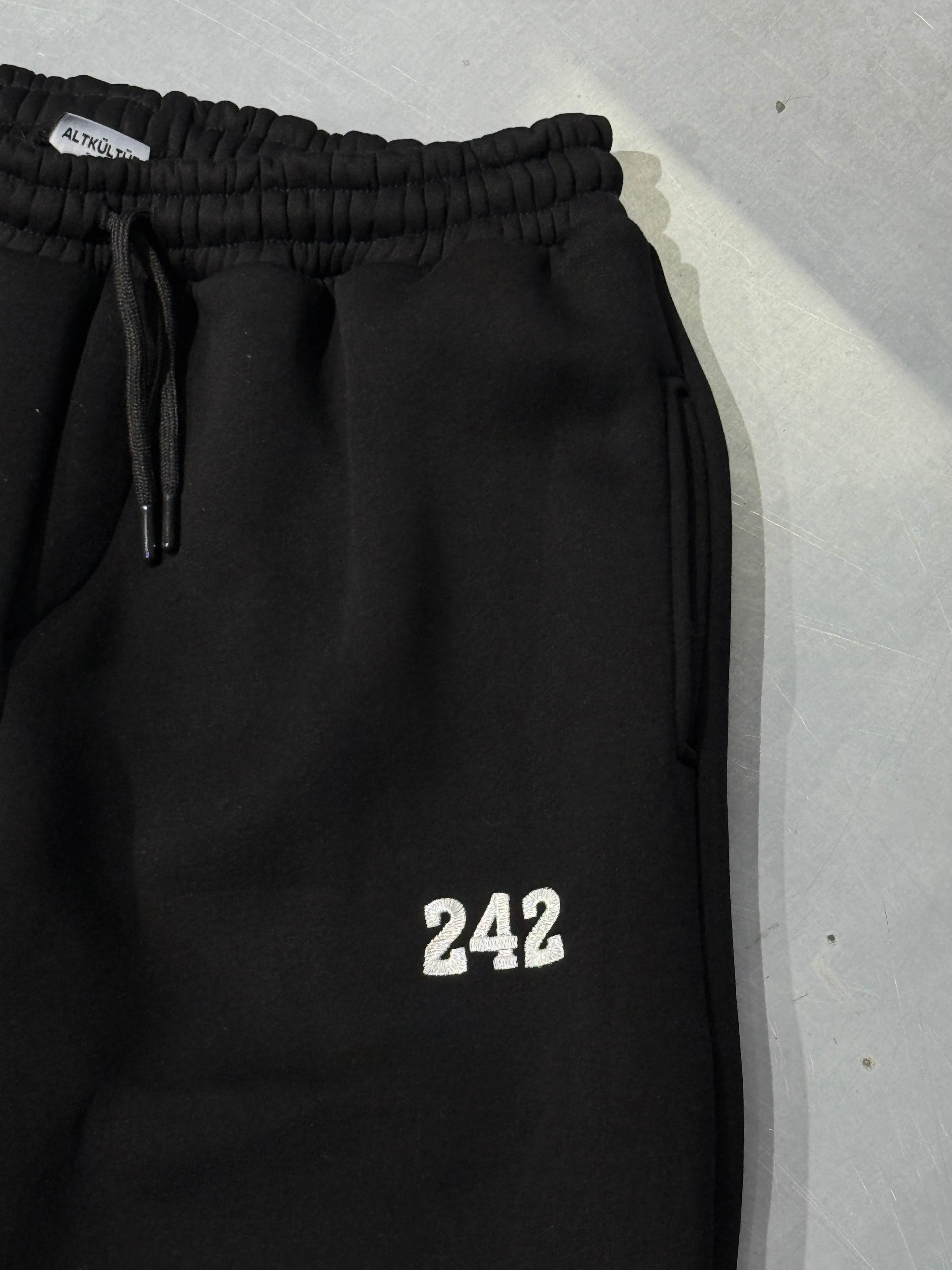 242 Minimal Stoper Detaylı Baggy Eşofman