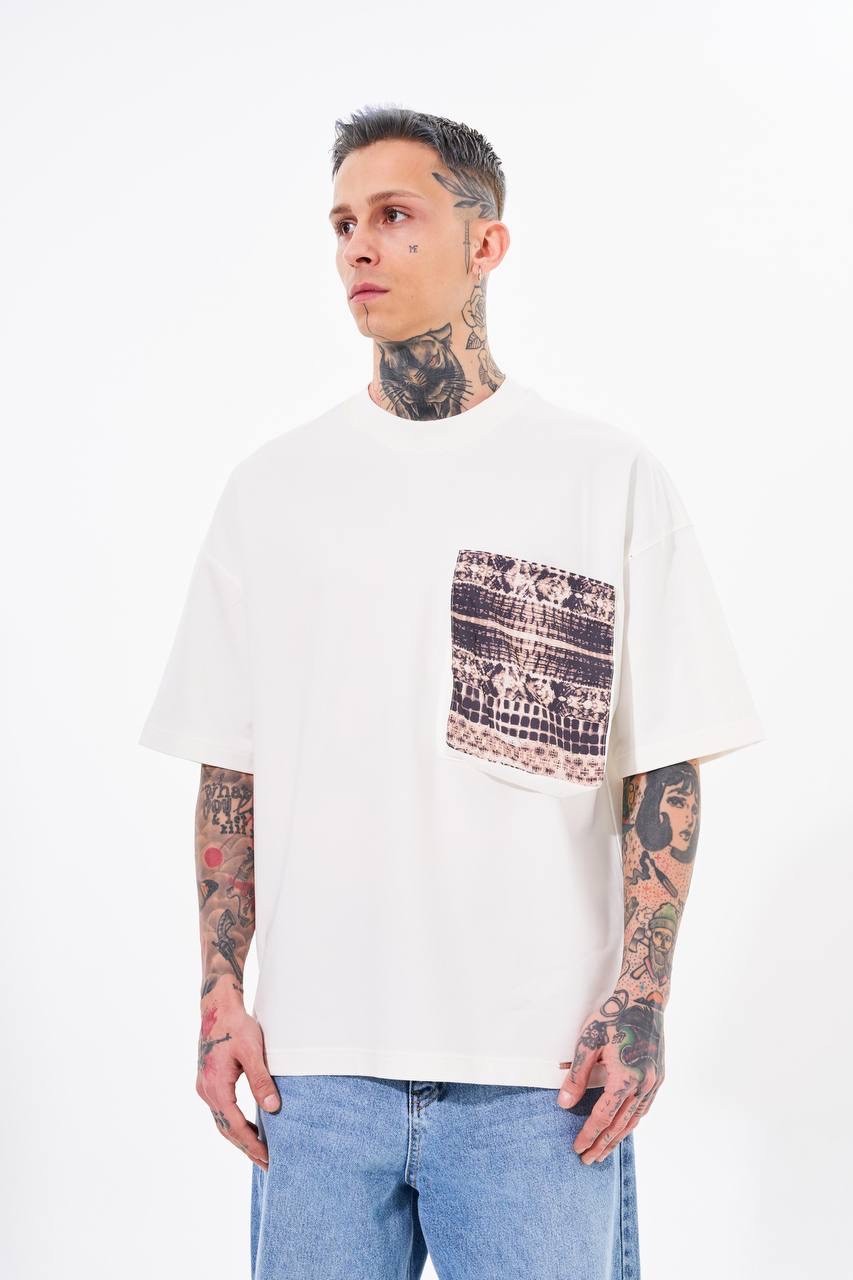 Digital Pocket Oversize T-Shirt - Ecru