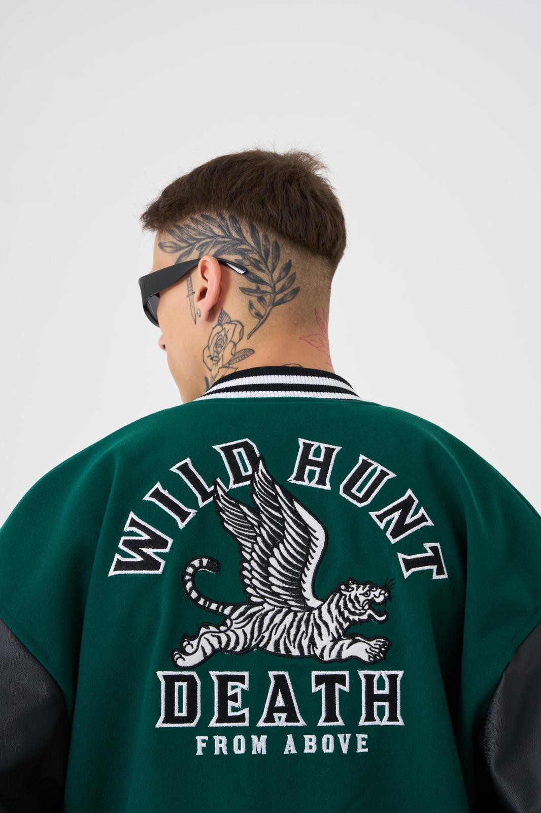 OVERSIZE WILD HUNT EMBROIDERY BOMBER JACKET