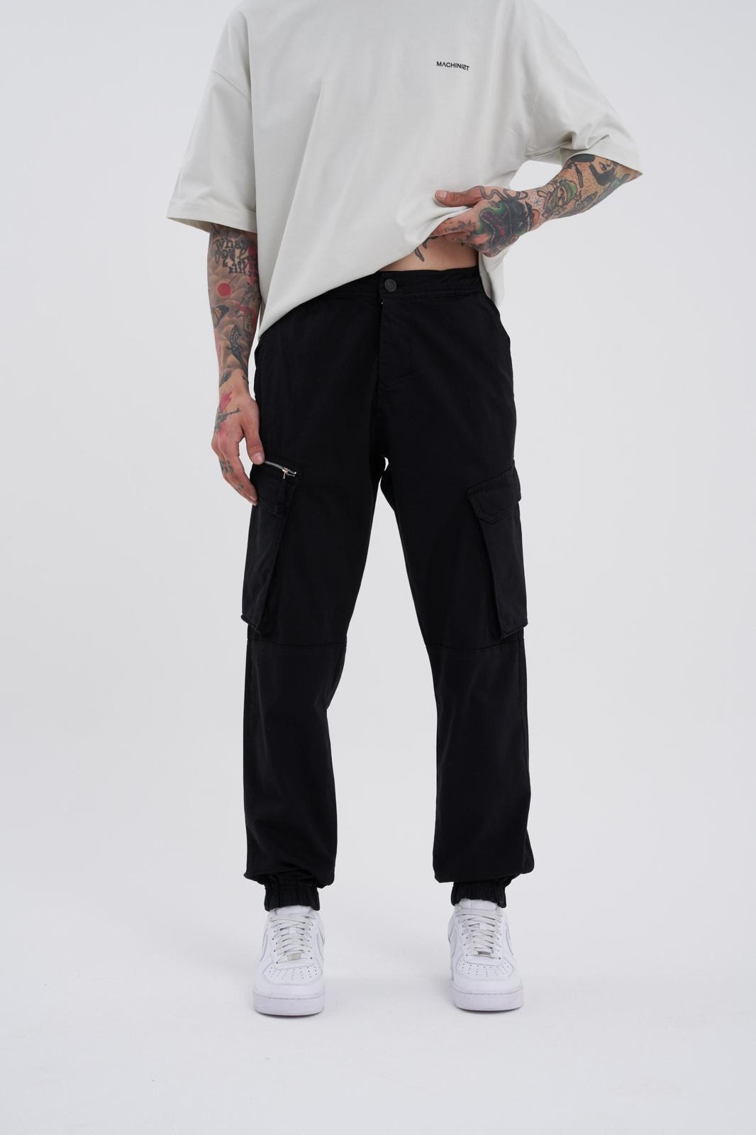 Relaxed Fit Cargo Jogger