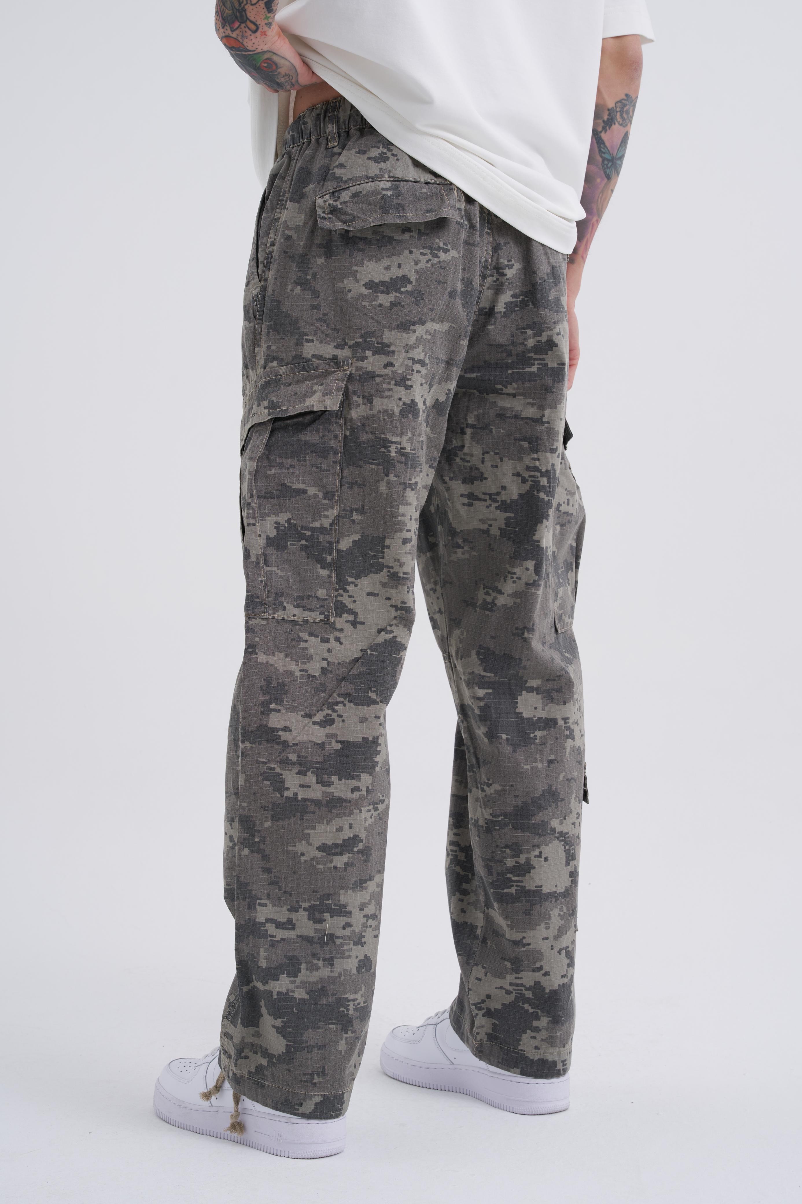 Commando Relaxed Cargo Pants