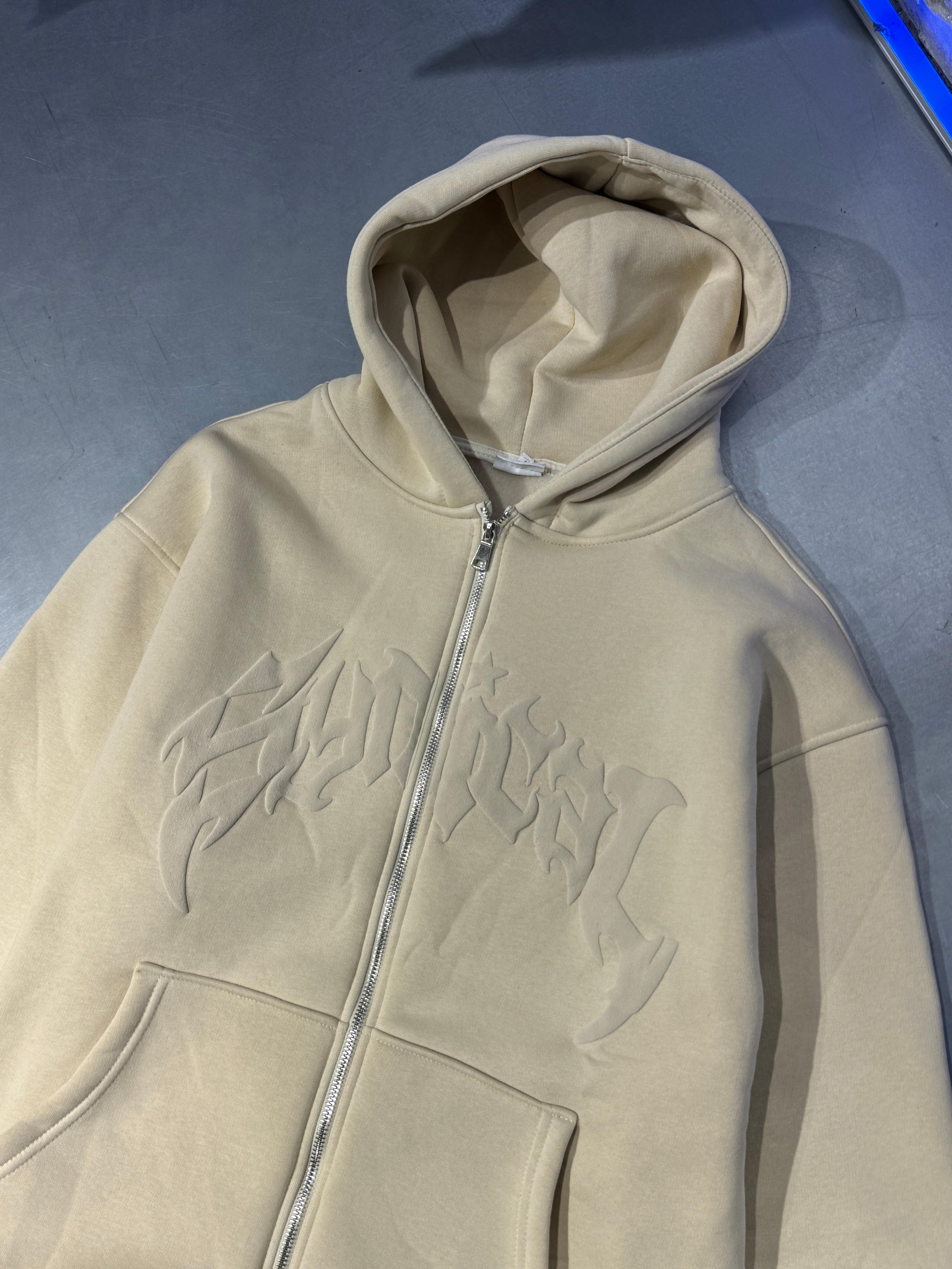 Kabartma Baskılı Fermuarlı Zip Hoodie 