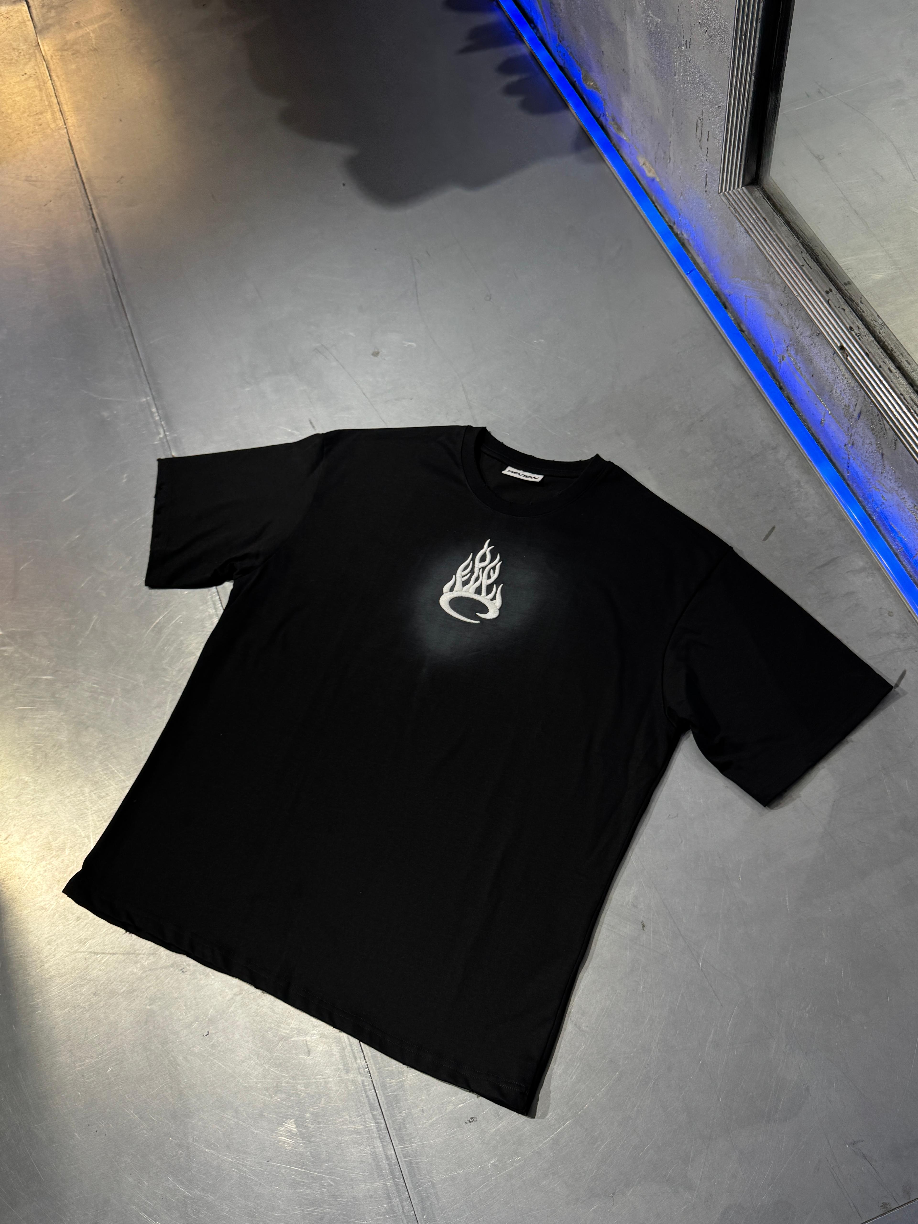 Minimal Flame Nakış Detaylı Oversize T-Shirt