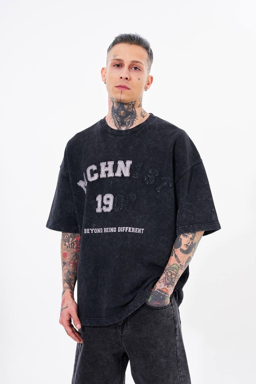 Acid Wash Embroidered 1987 Oversize T-Shirt