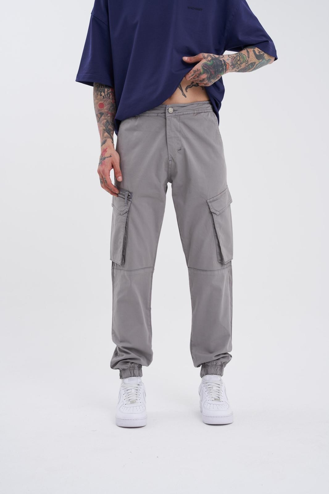 Relaxed Fit Cargo Jogger - Light Gray