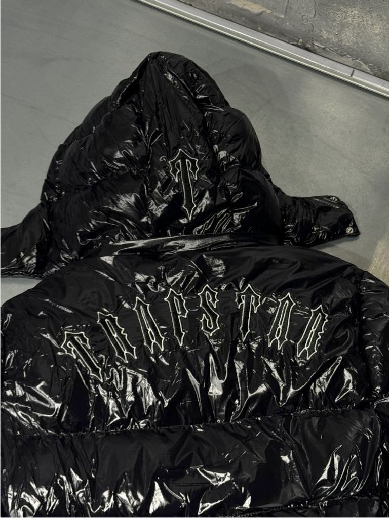 Trapstar Black Gloss Puffer Jacket