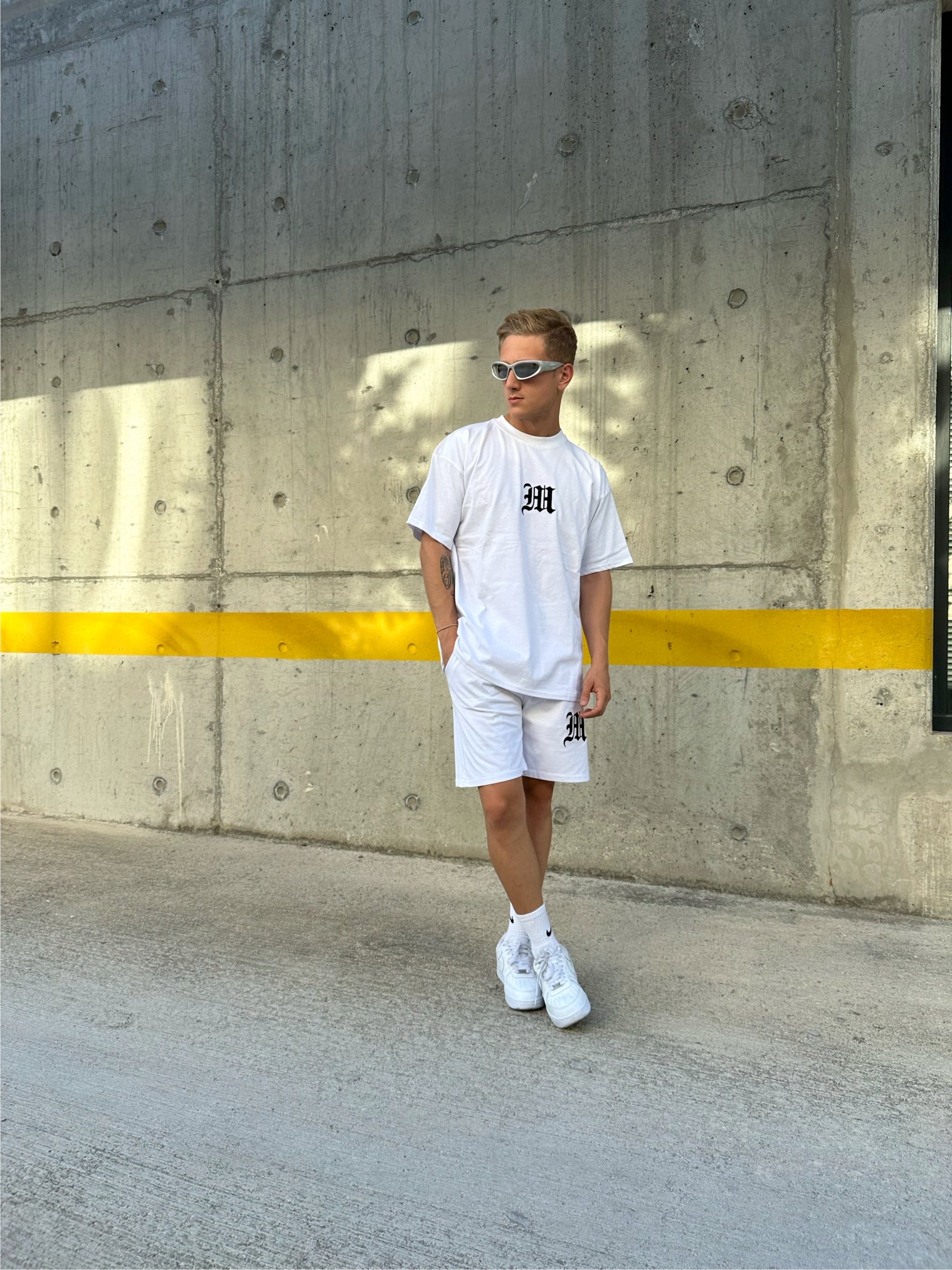 Minimal Nakışlı Oversize T-Shirt - Grimenaj