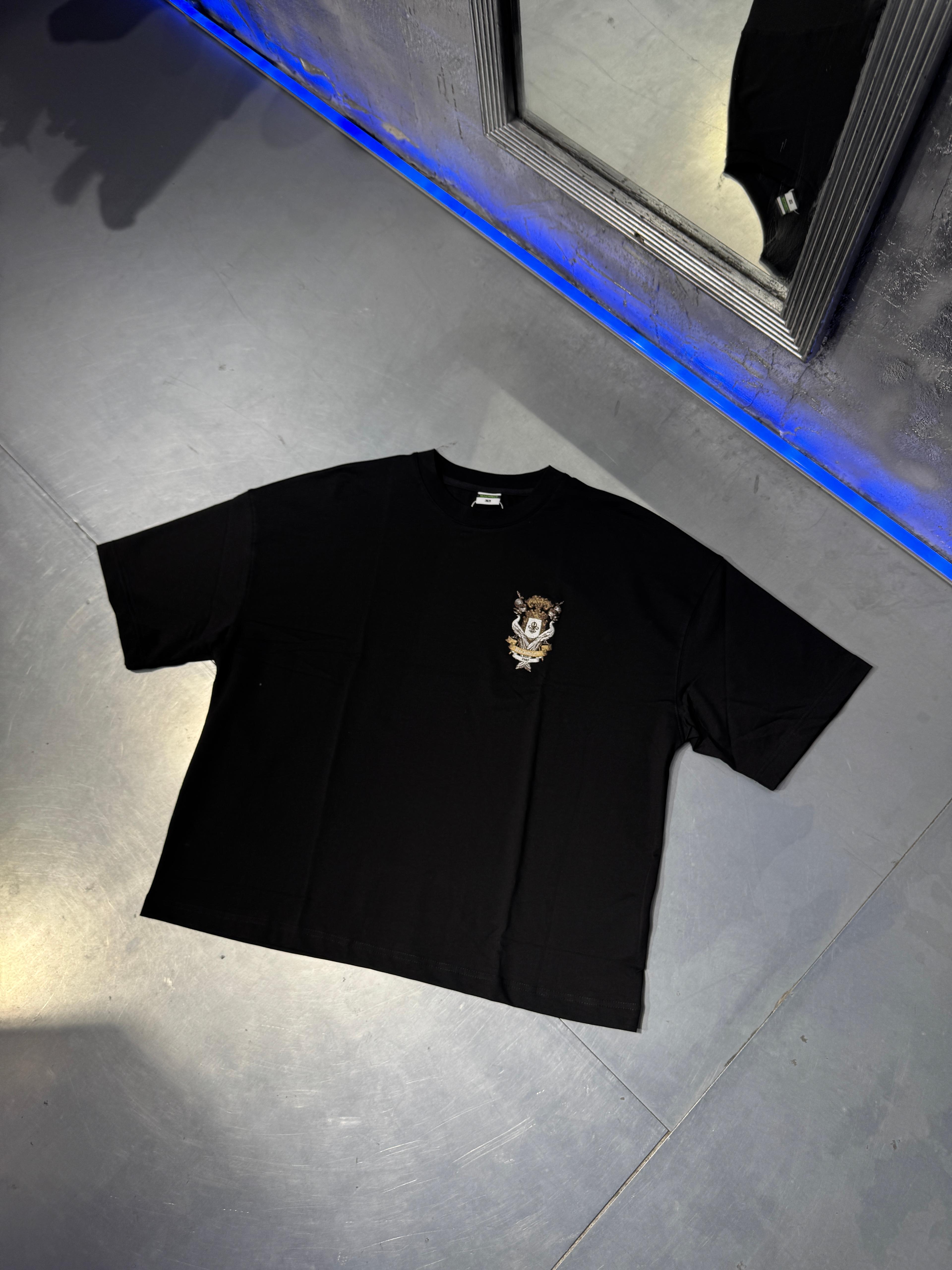 Armorial Style Embroidered Boxy T-Shirt