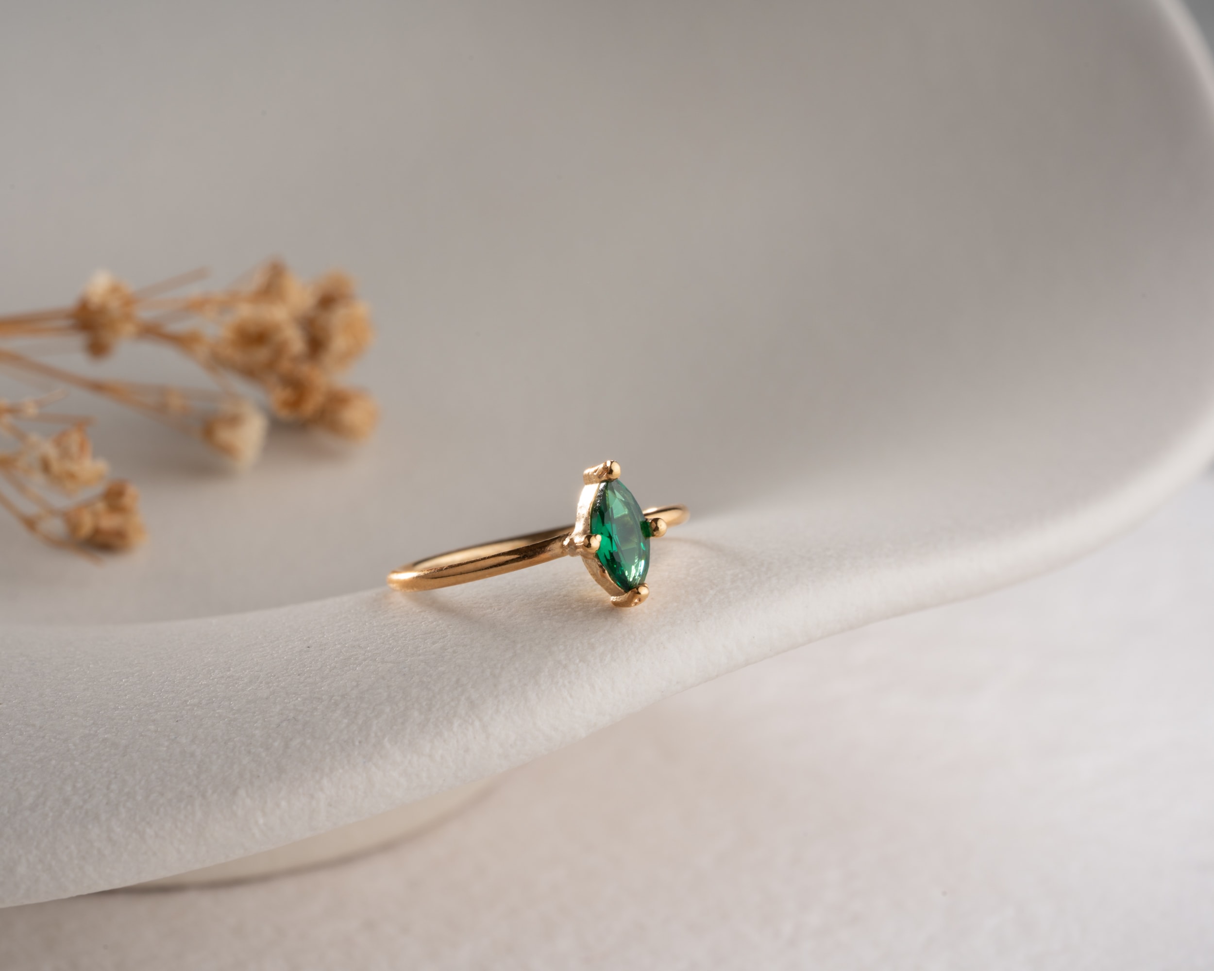 Elmas Formu - Geometrik Kesim - Doğum Taşlı Yüzük – 925 Ayar Gümüş Kişiye Özel Zarif Tasarım